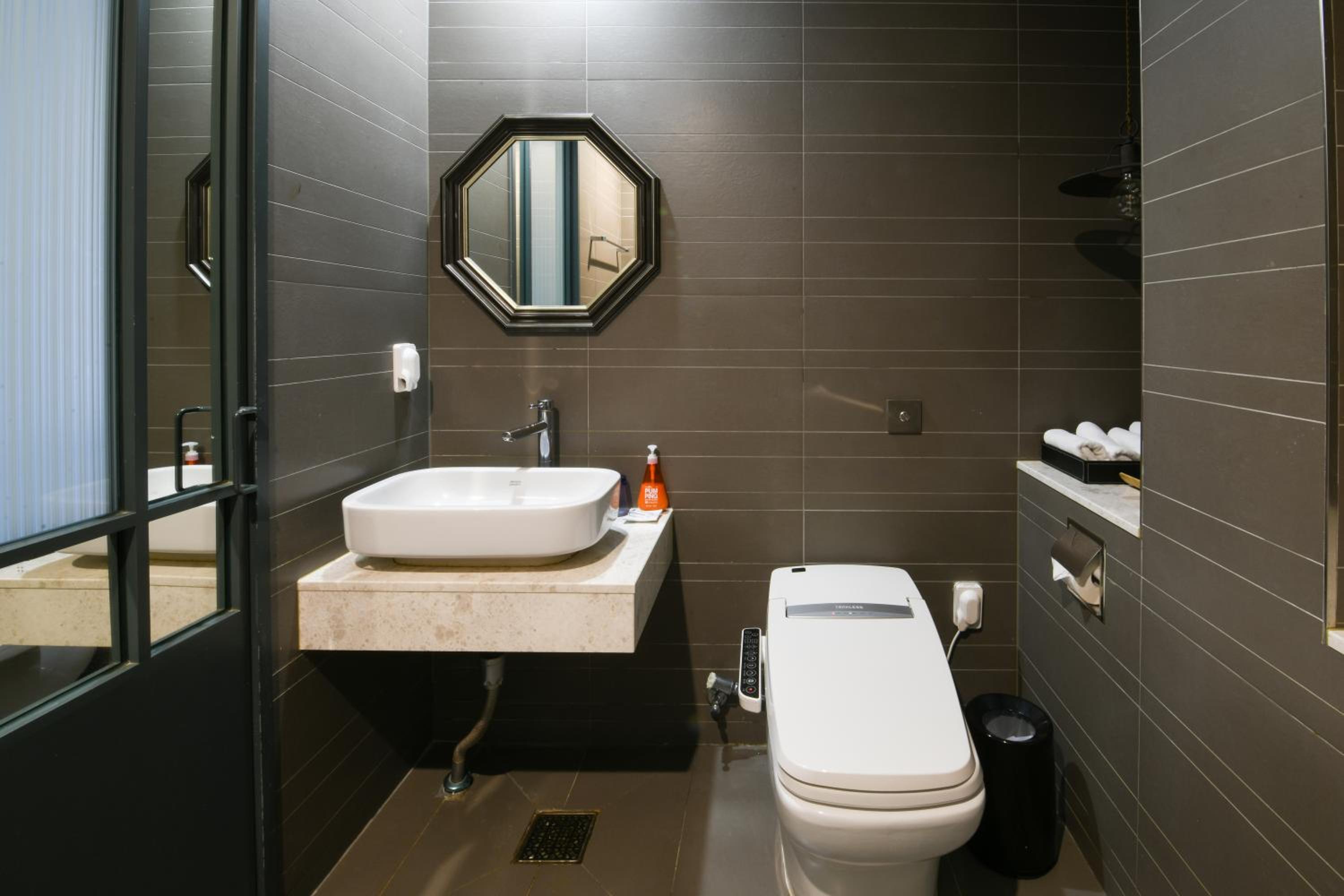 Deluxe Double Room photo 3
