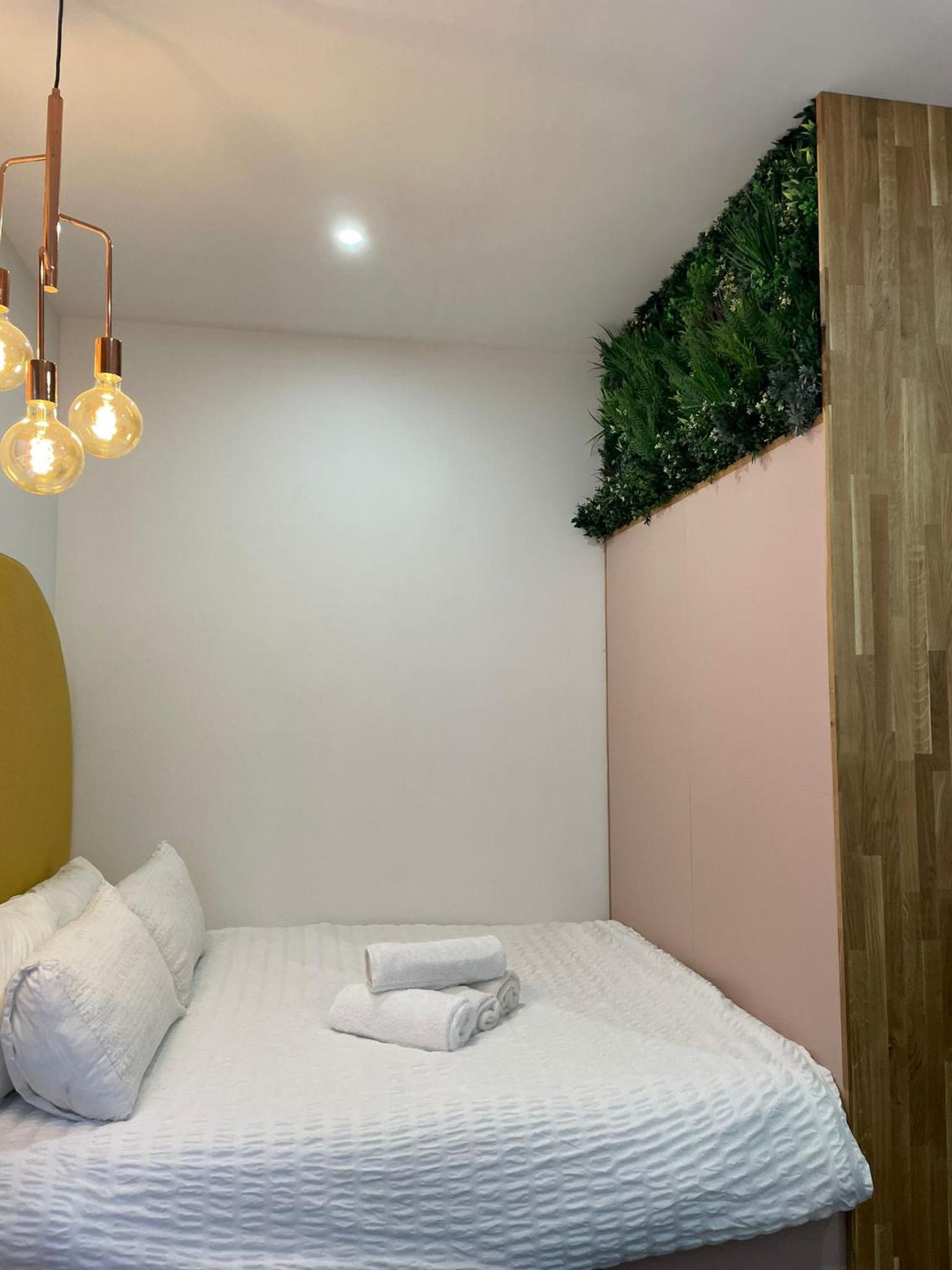 Studio Apartment photo 2