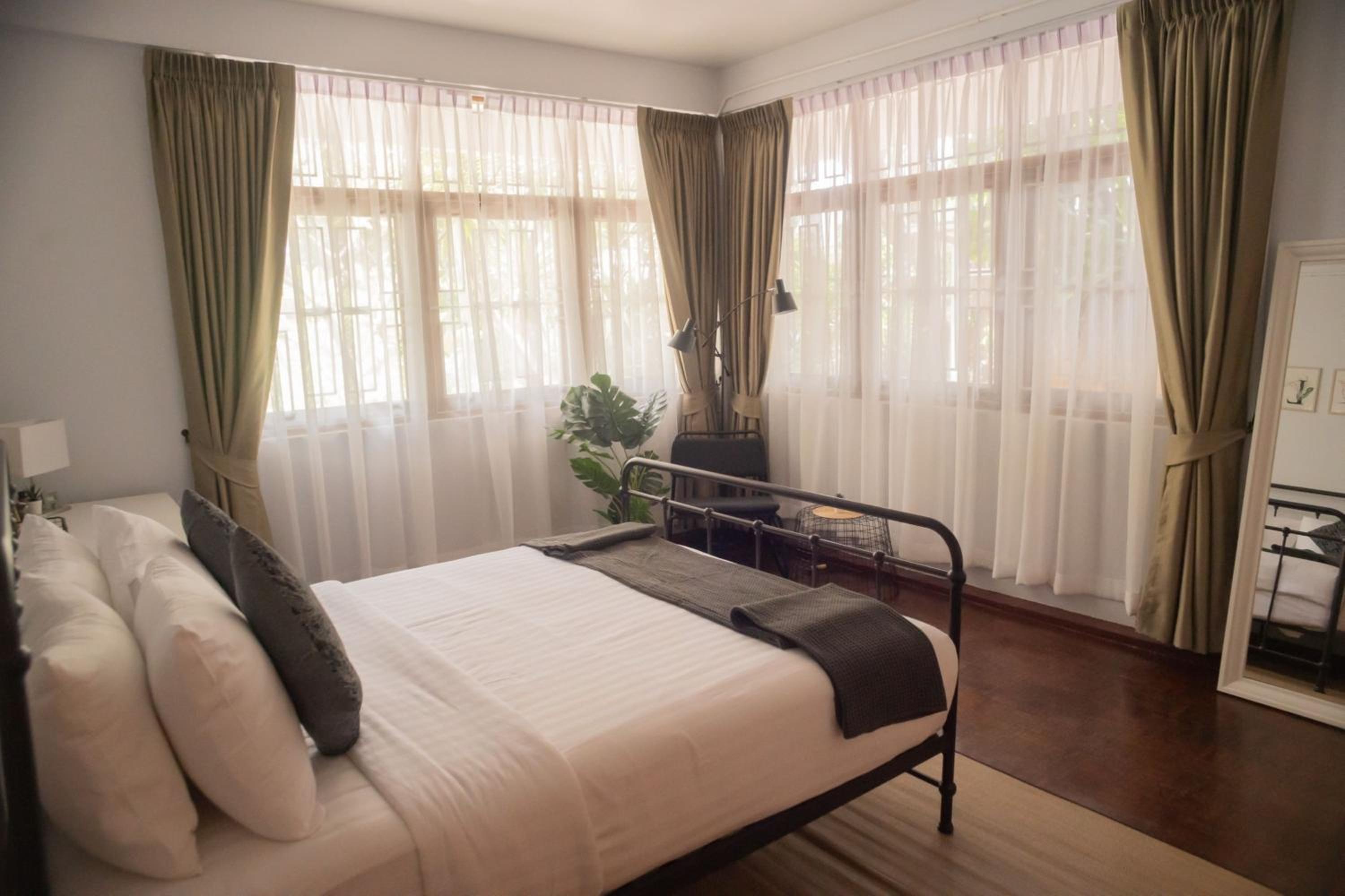 Queen Room - Photo 5