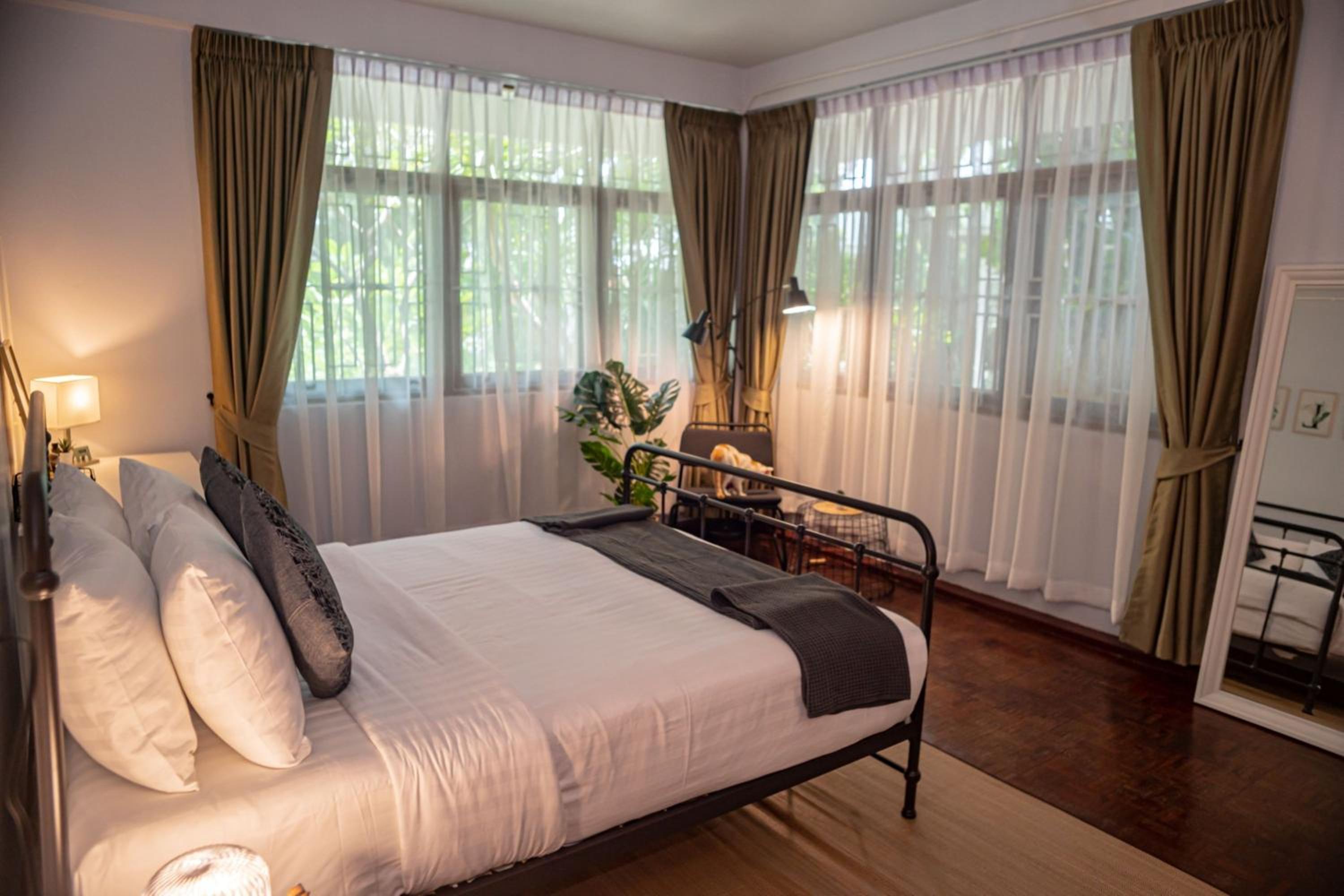 Queen Room - Photo 7
