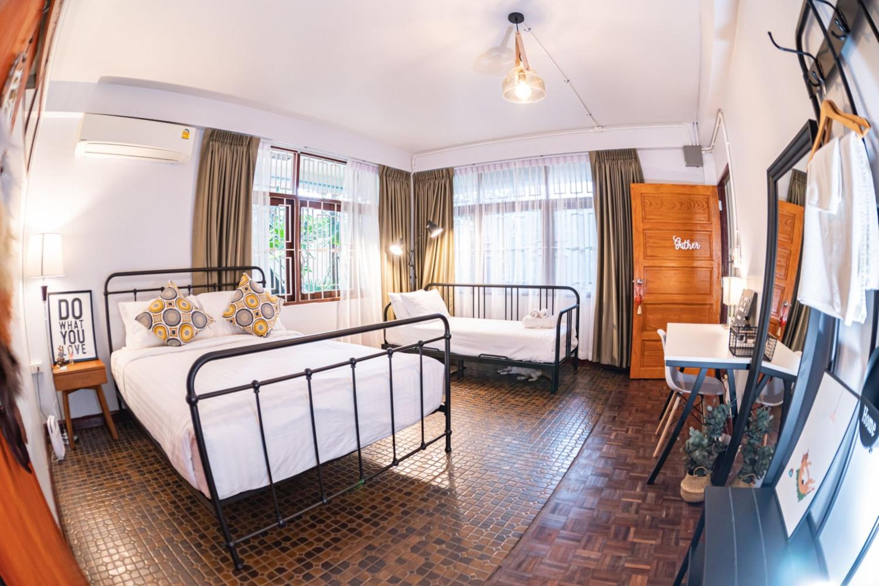 Triple Room - Photo 1