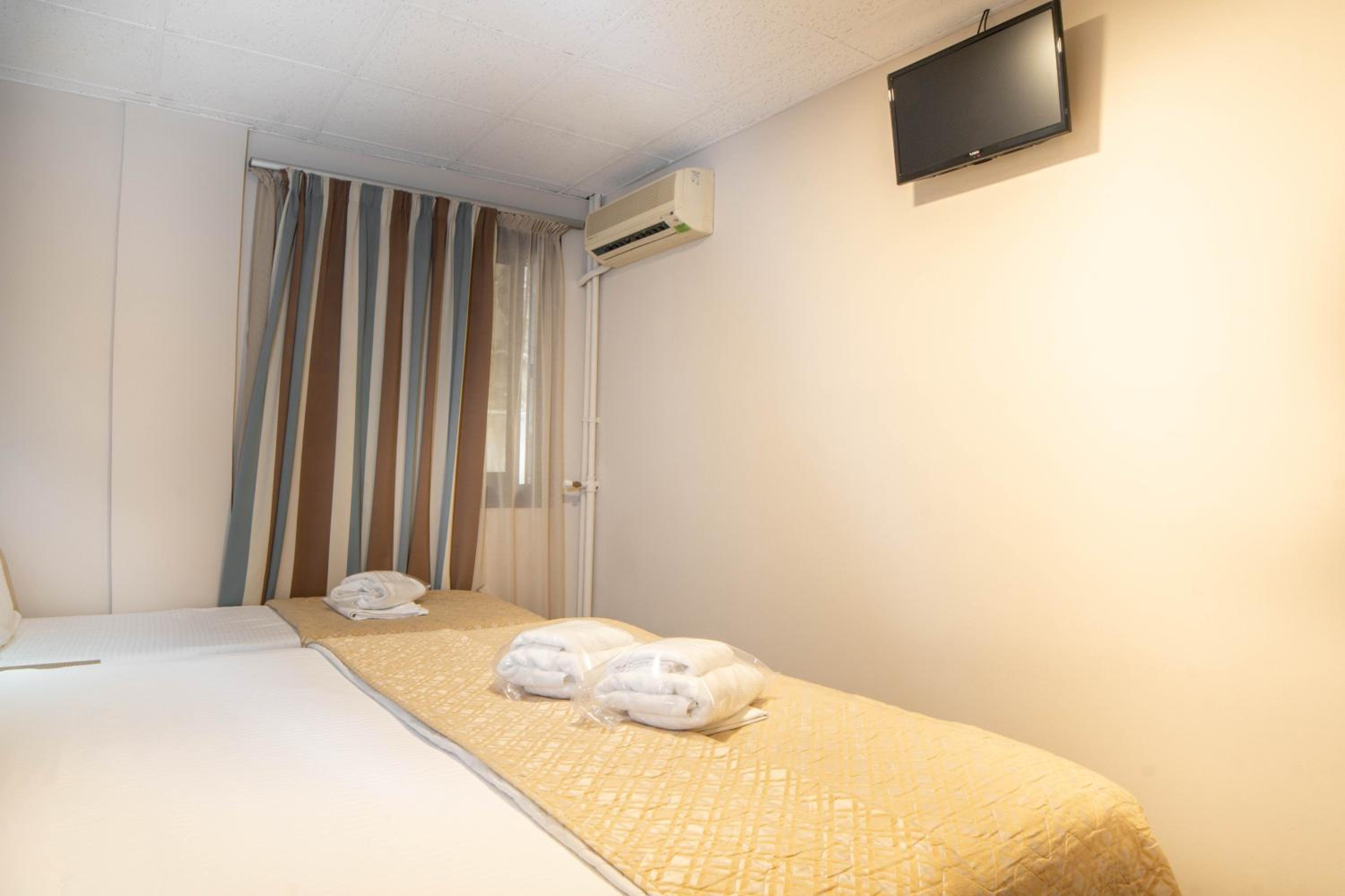 Triple Room photo 2