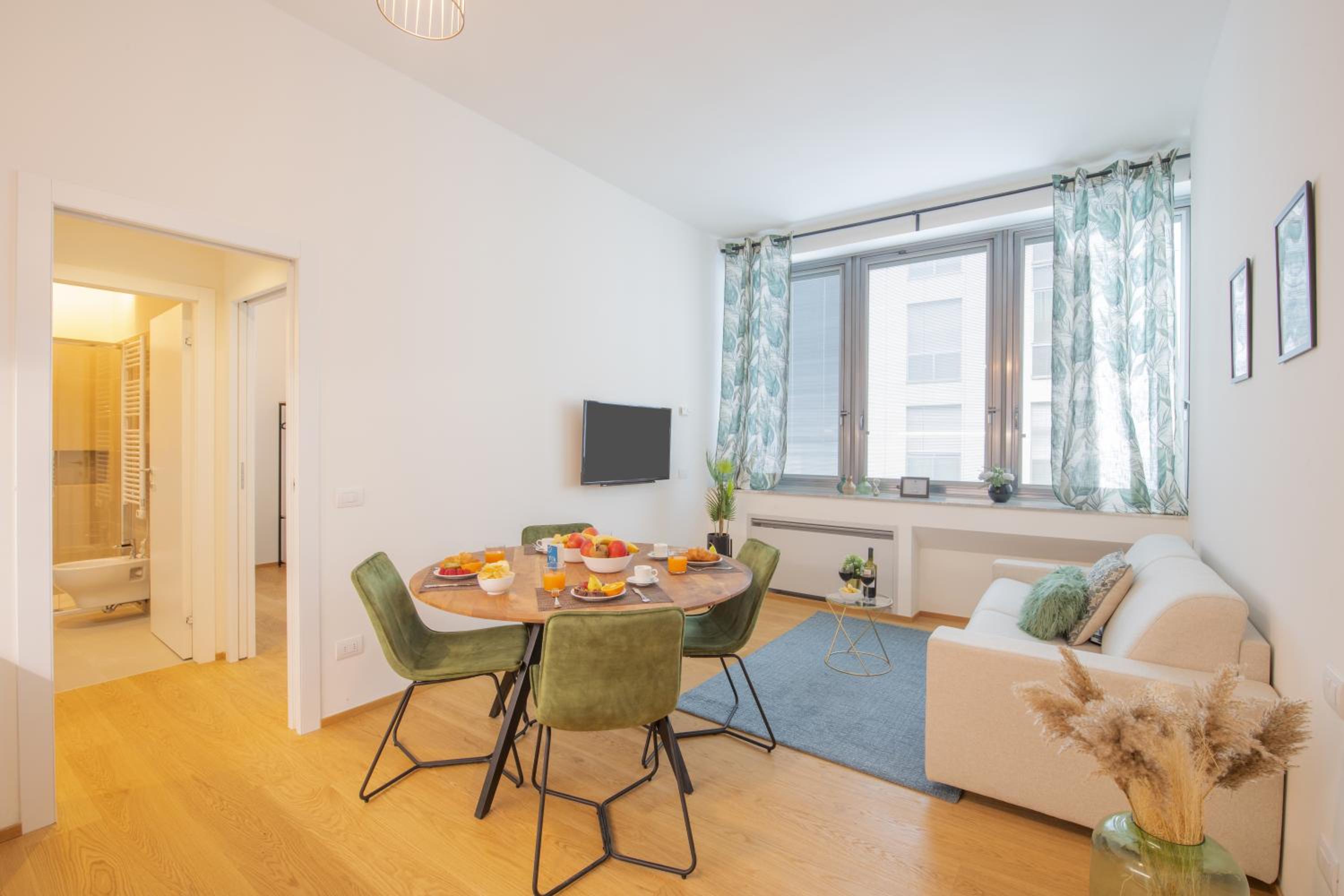 One-Bedroom Apartment