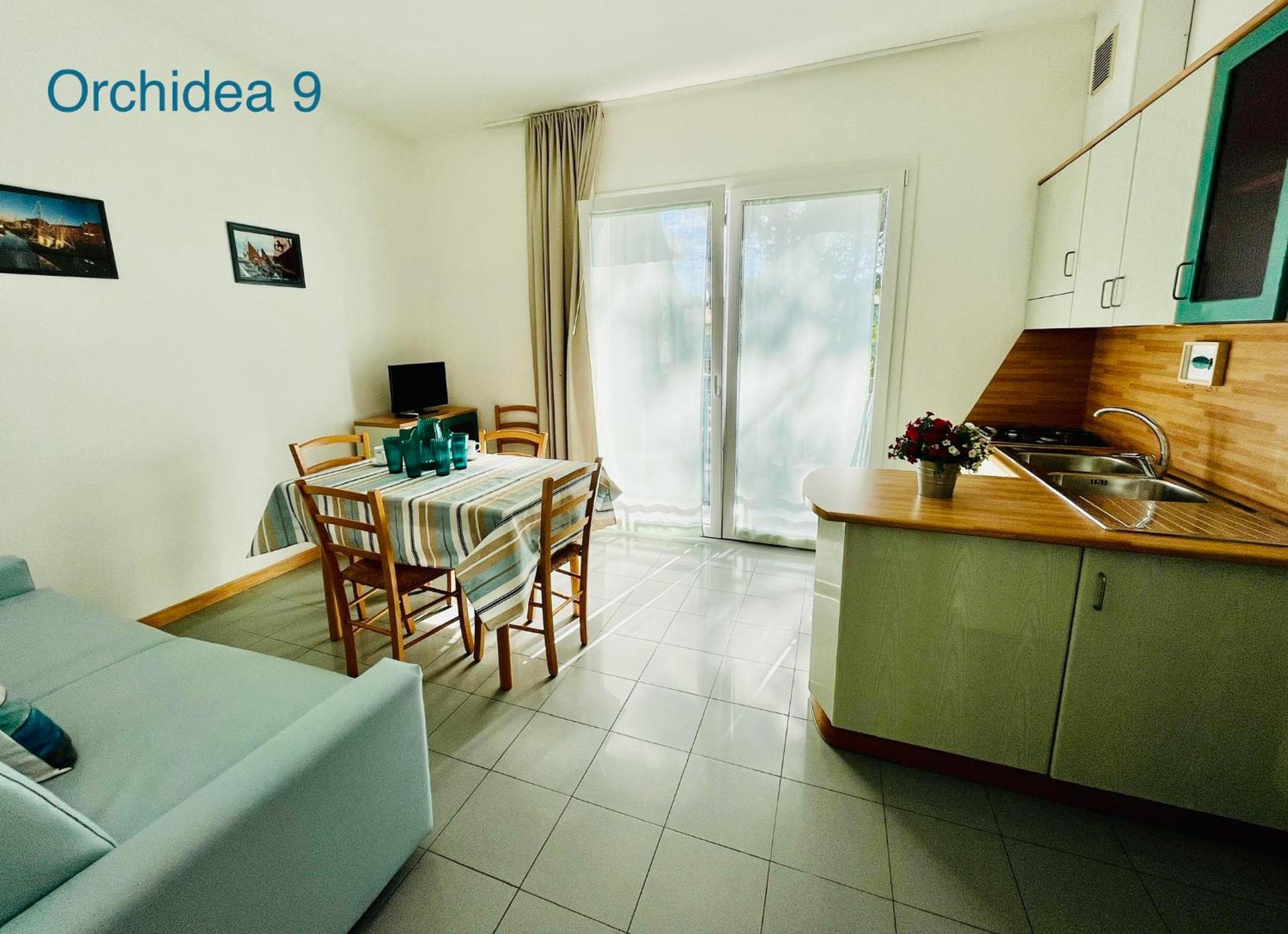 Two-Bedroom Apartment photo 3
