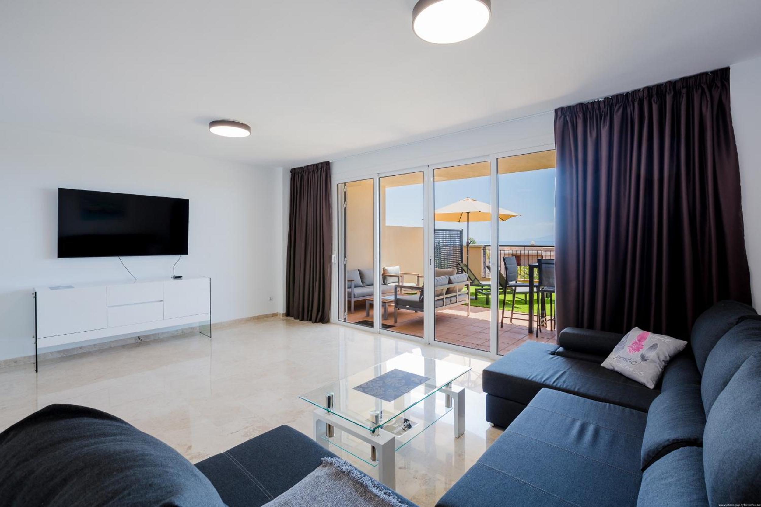 Townhouse de tres dormitorios con vista al mar.