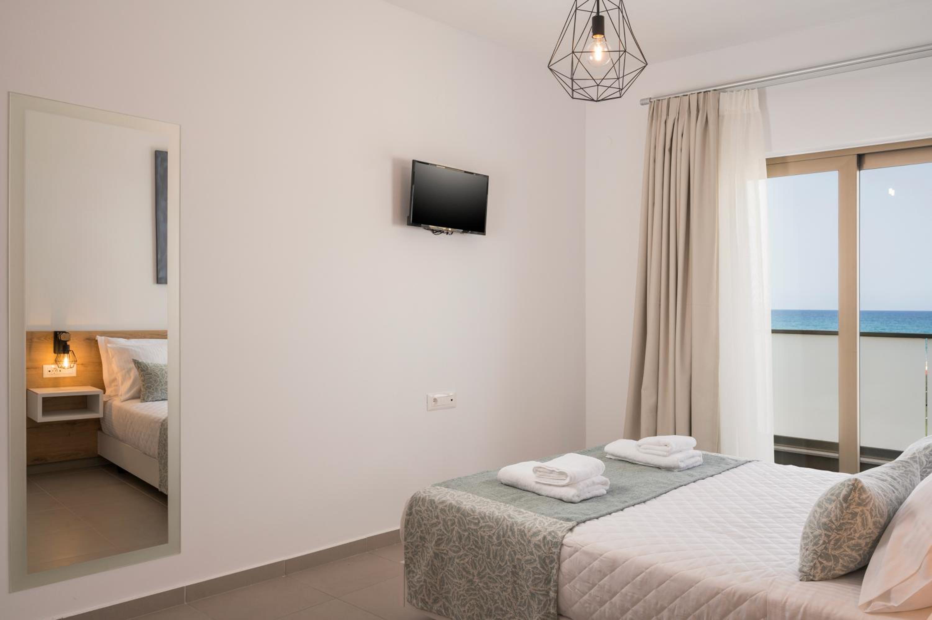 Deluxe Apartment photo 2