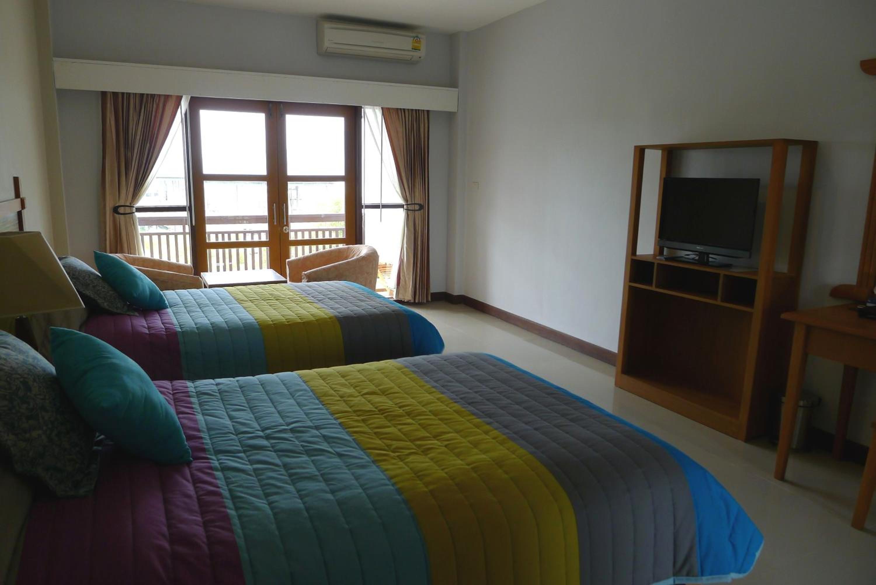 Deluxe Twin Room photo 2