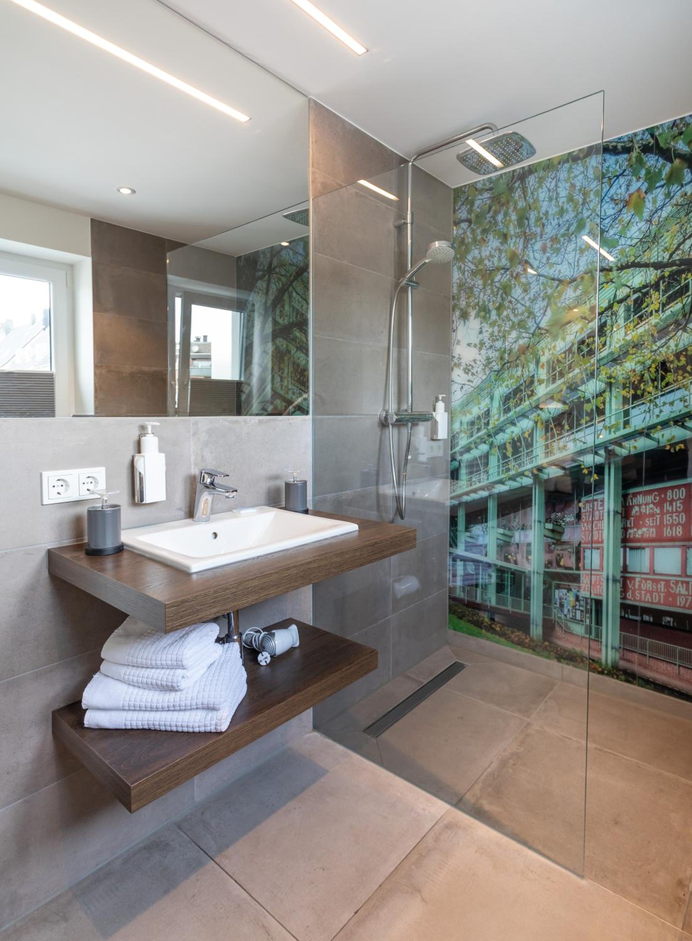 Standard Double Room - Photo 9