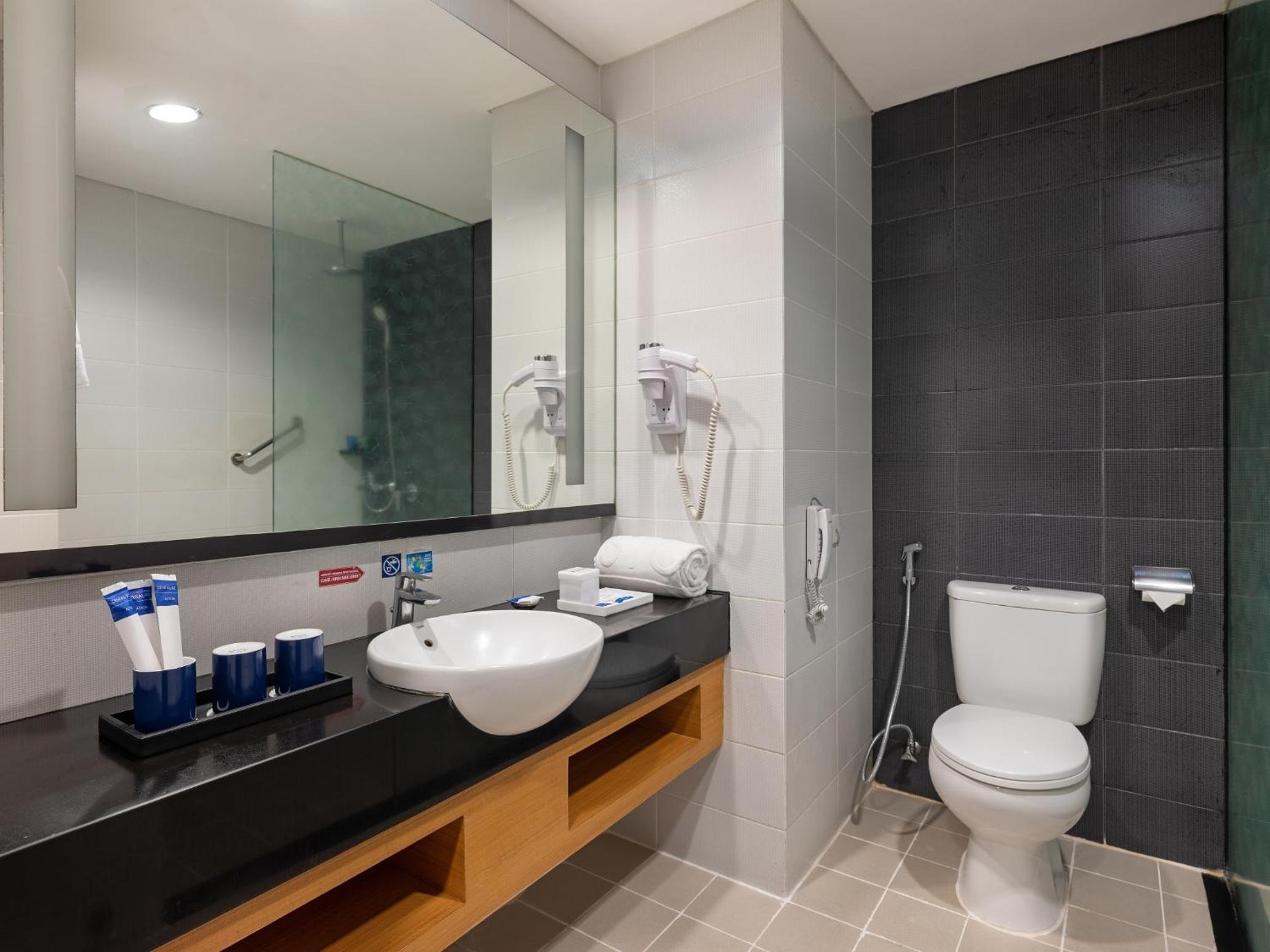 Superior Triple Room photo 2