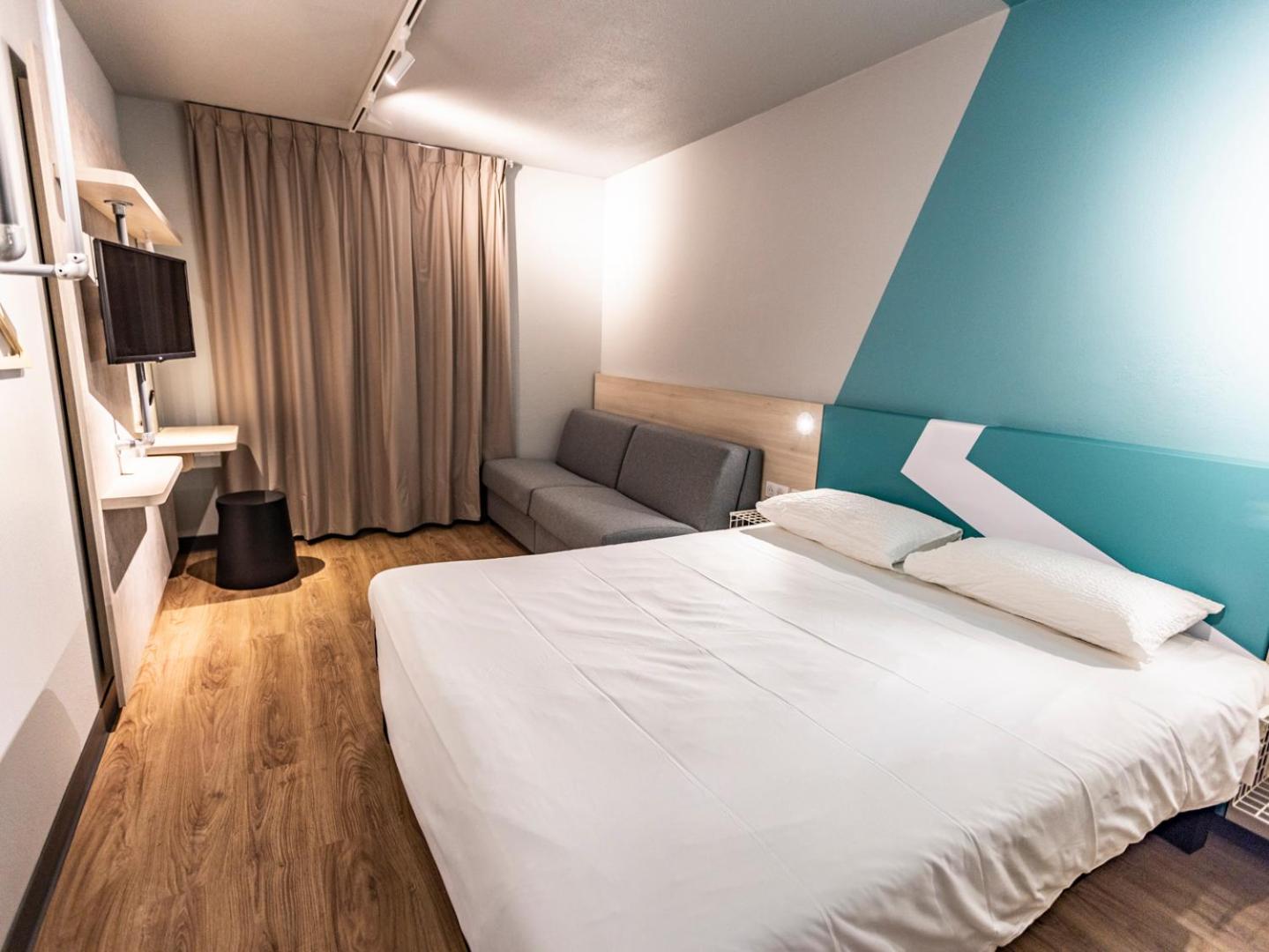 Family Room with One Double and Two Single Beds