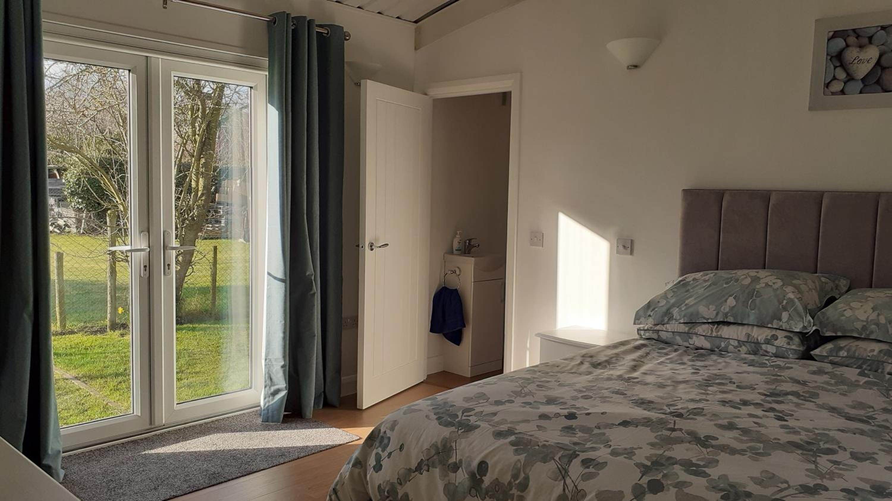 One-Bedroom House
