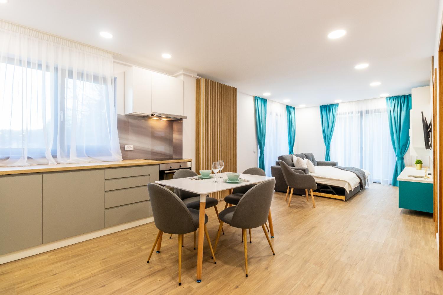 Apartment - Photo 23