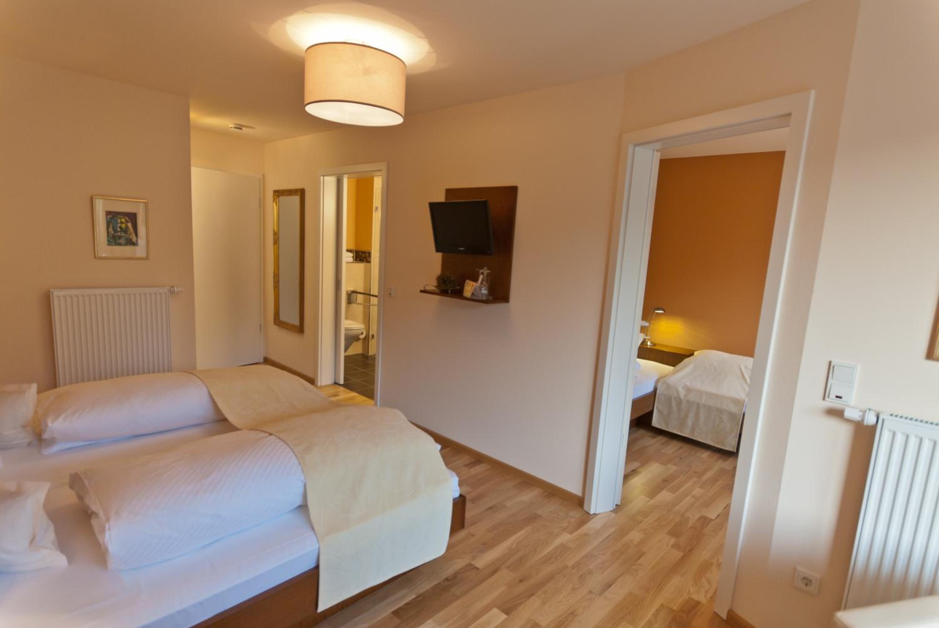 Junior Suite with Garden View