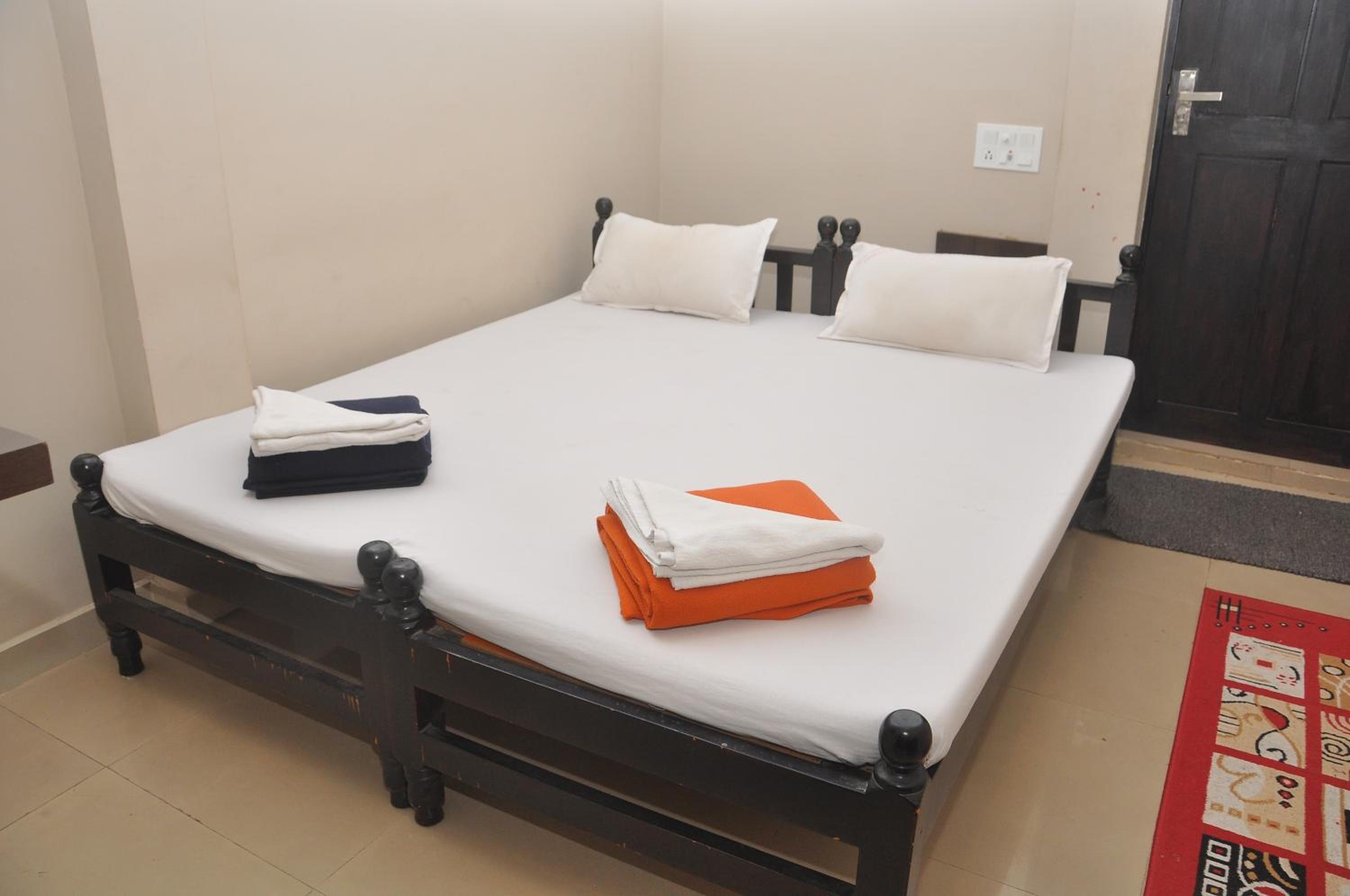 Deluxe Double or Twin Room - Photo 3