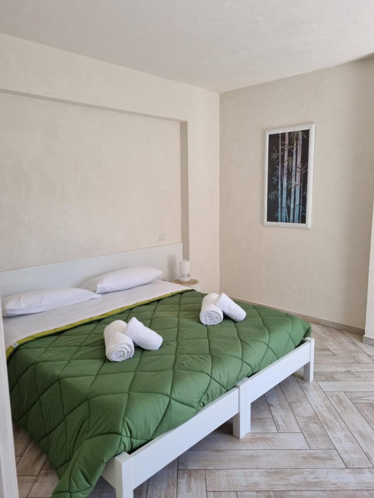 Double or Twin Room with Garden View photo 1