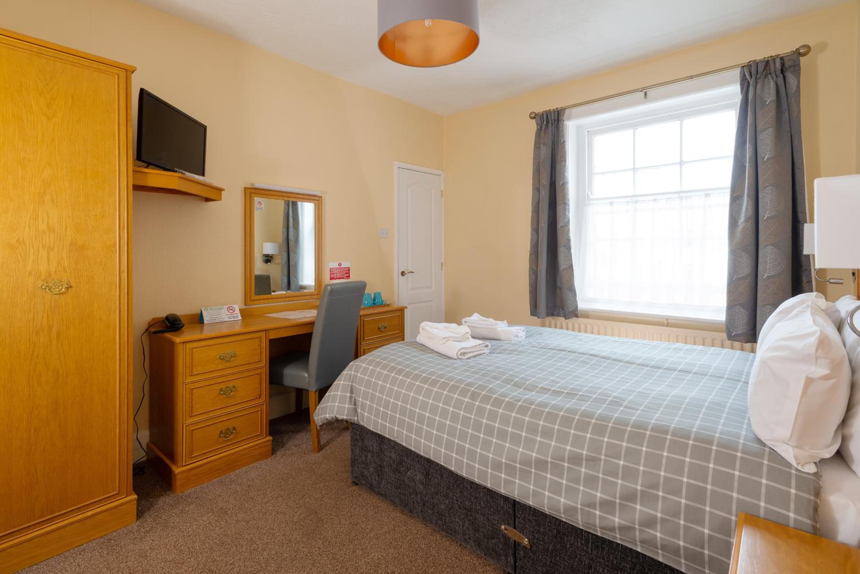 Double Room - Photo 2
