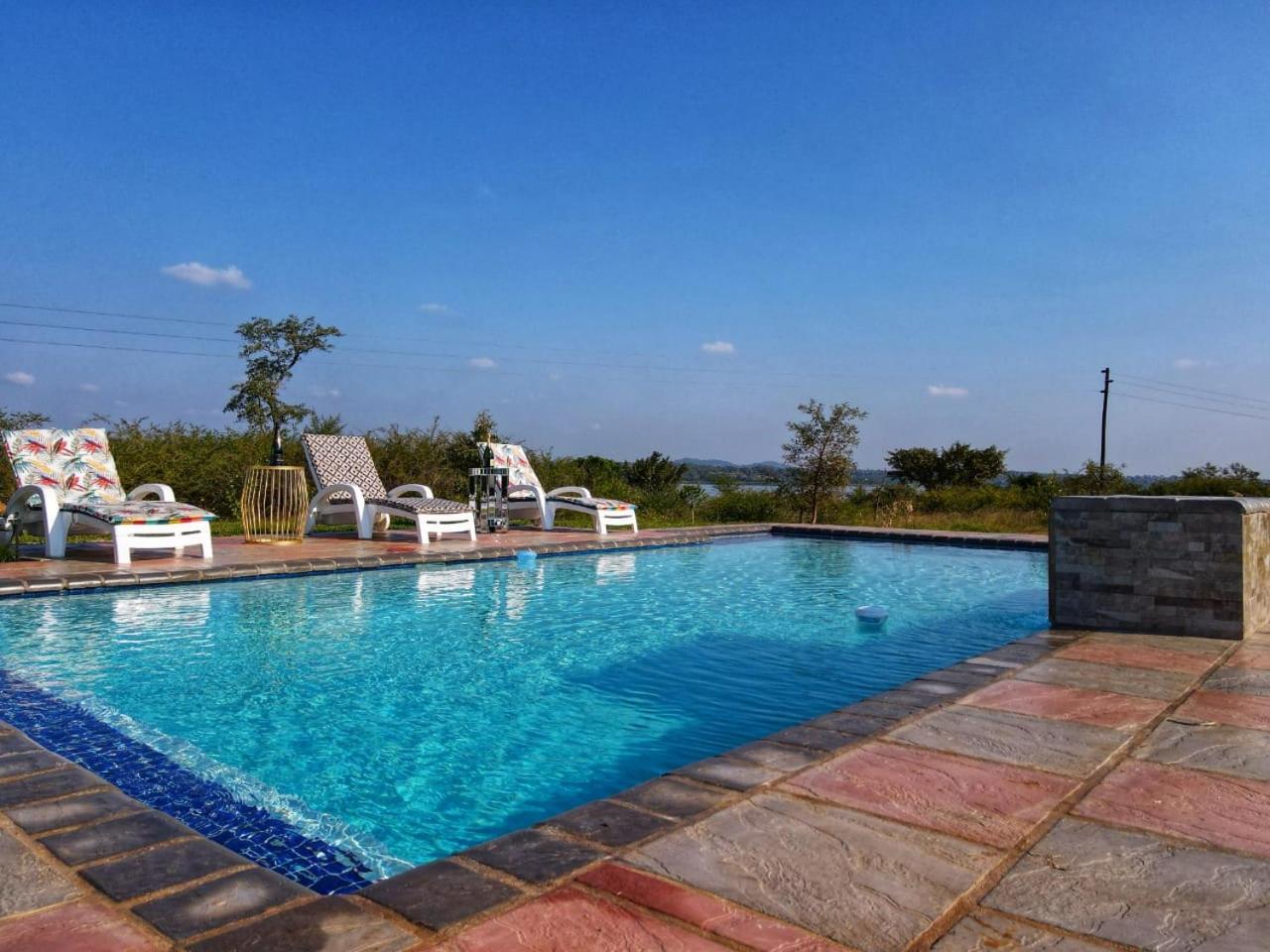 Three-Bedroom Villa - Photo 23
