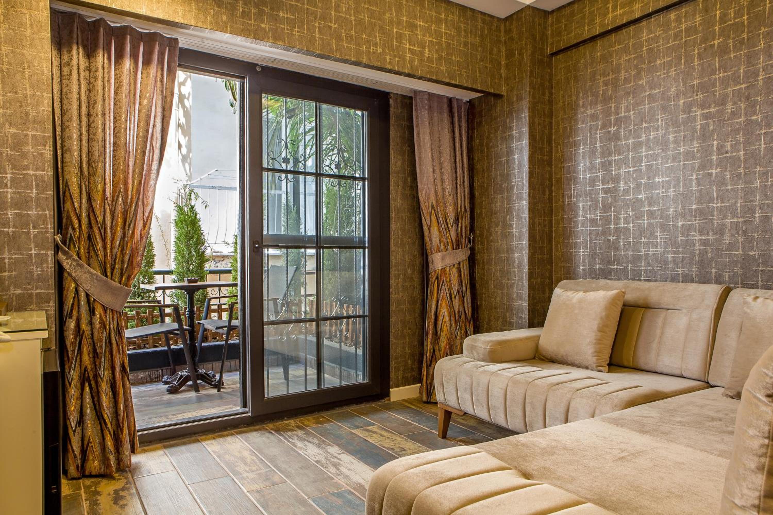 Twin Room with Garden View