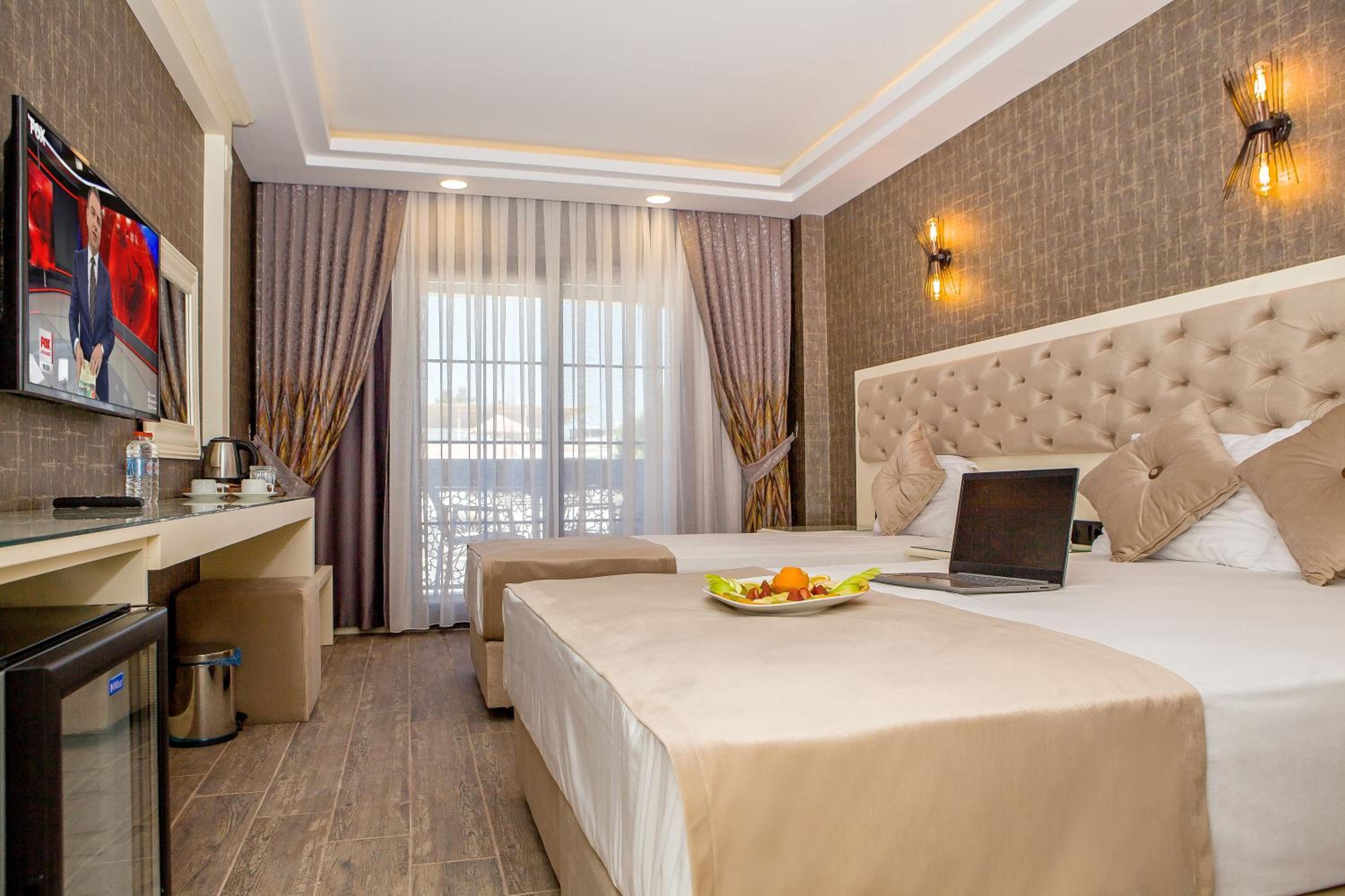 Deluxe Double Room with Balcony