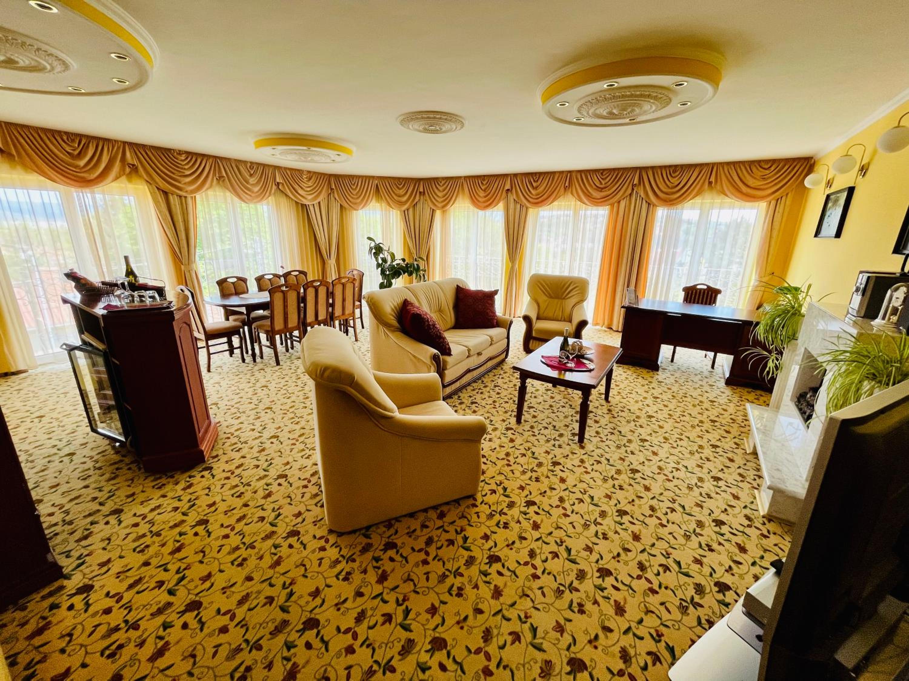 President Suite for 2 People