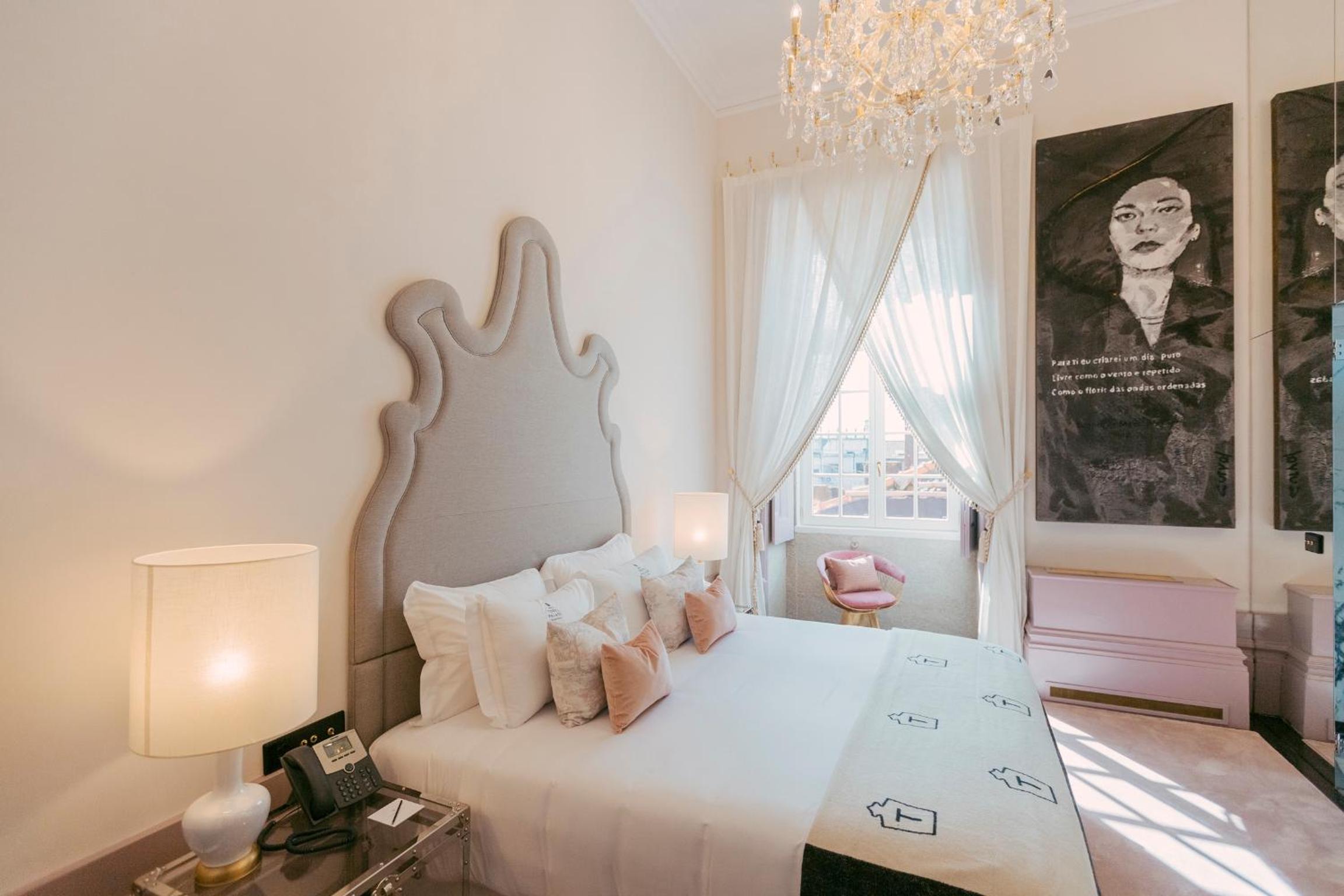 Classic Double or Twin Room - Photo 4