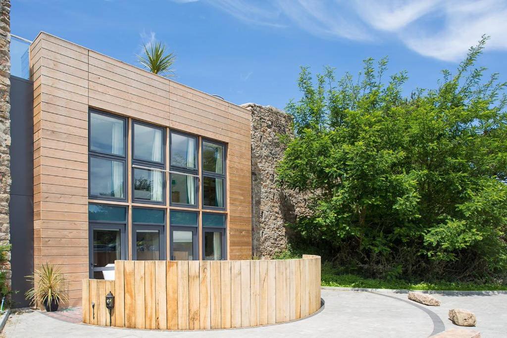 Five-Bedroom Holiday Home photo 2