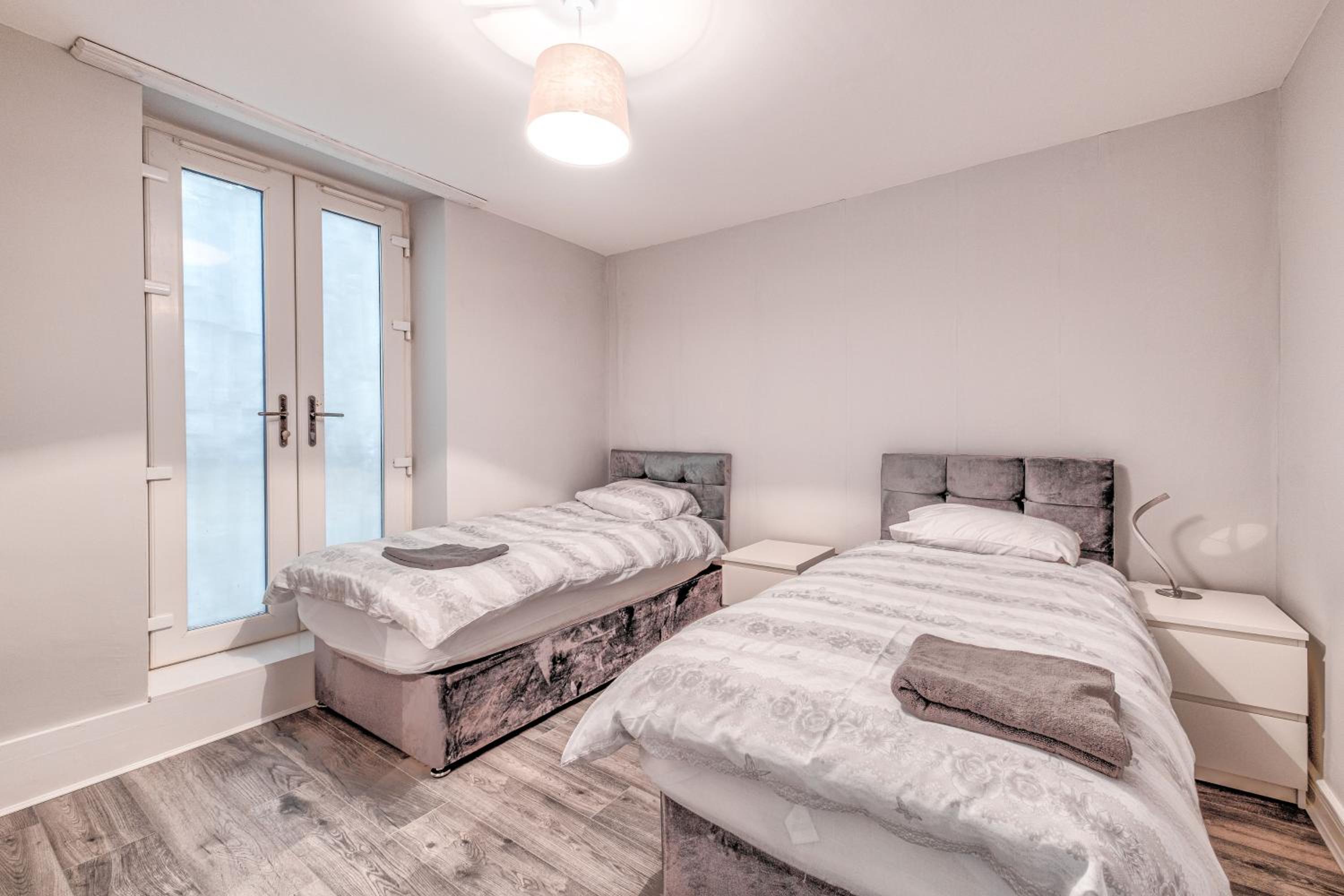 Apartment with Sea View - Photo 1