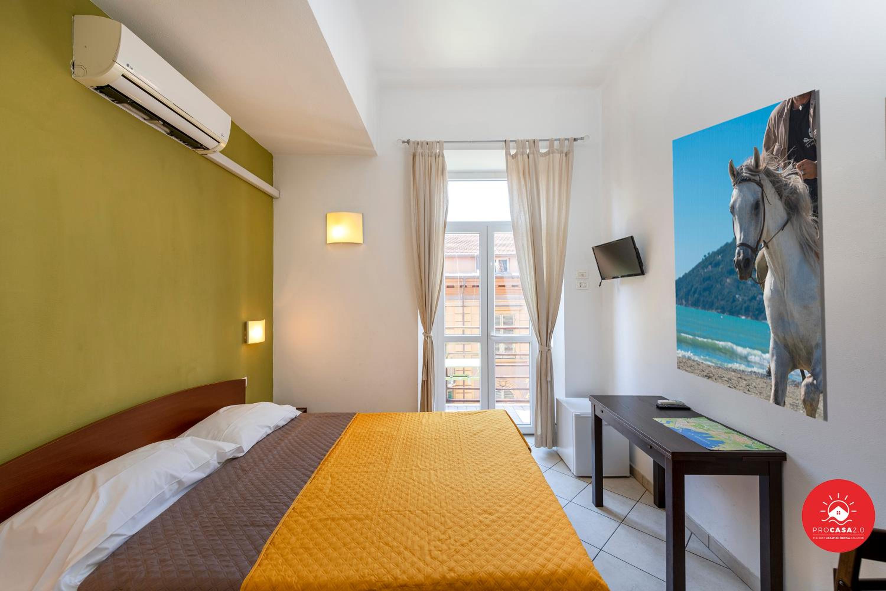 Double Room with Private External Bathroom