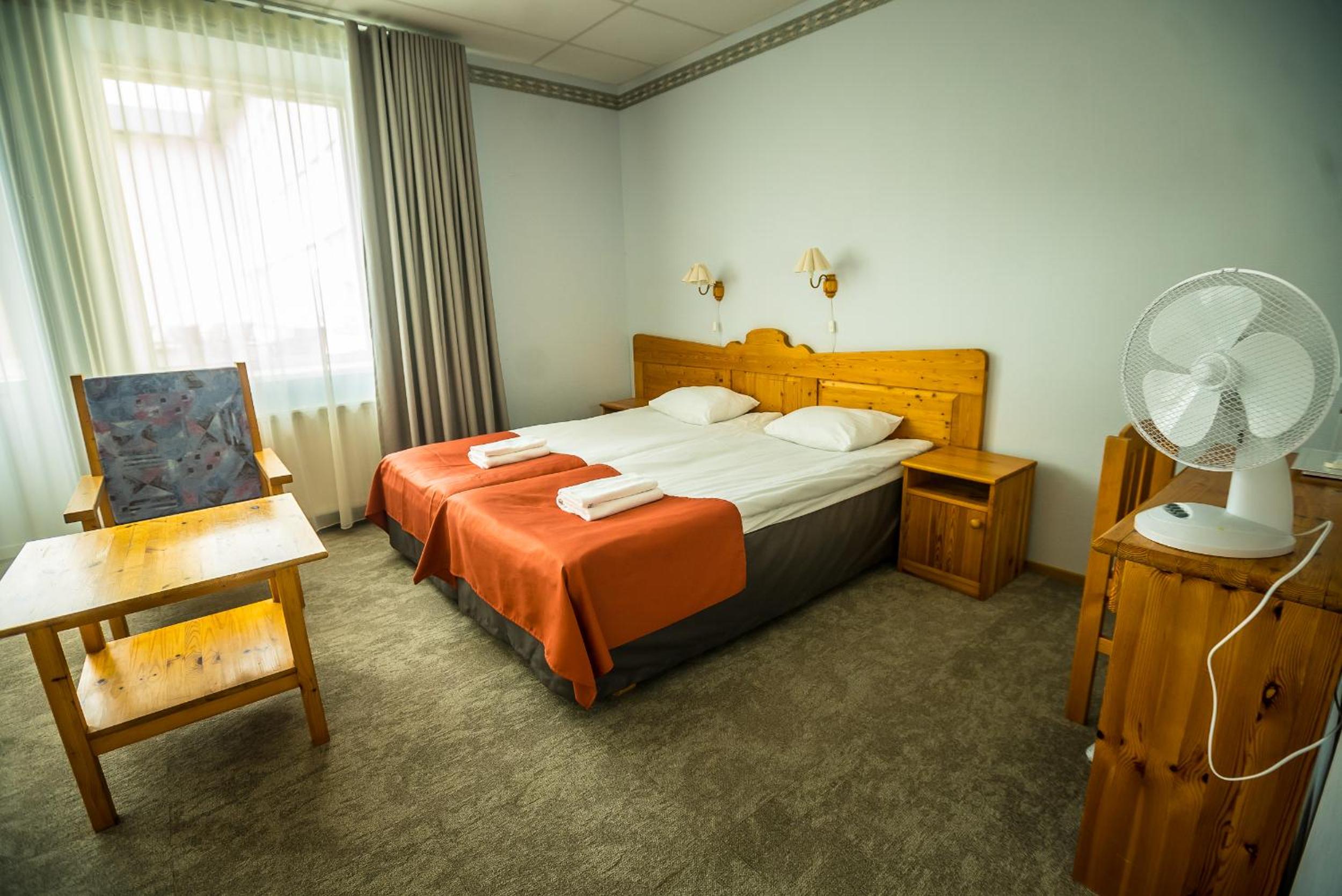 Large Twin Room photo 1
