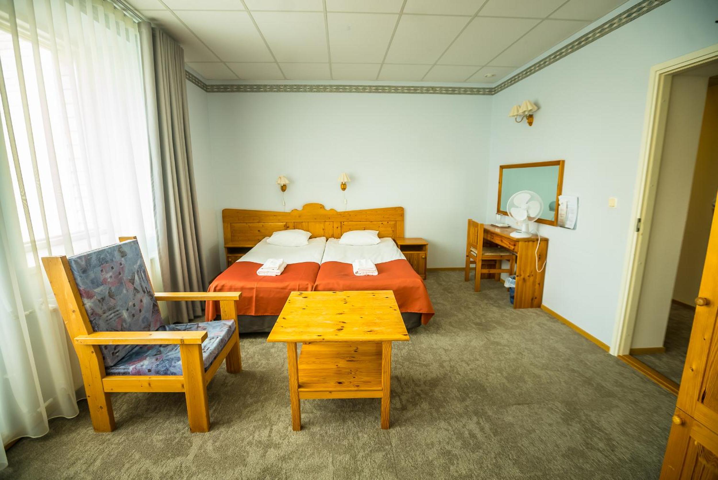 Large Twin Room photo 3