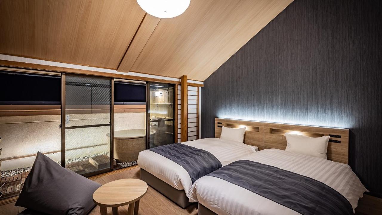 Upper Floor - Twin Room with Open-Air Bath - Non Smoking