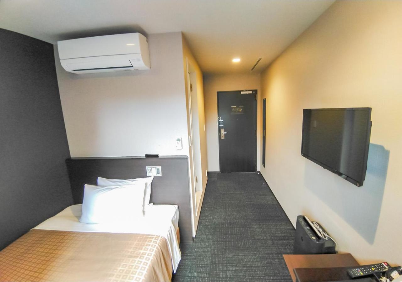 Double Room with Small Double Bed - Non-Smoking - Photo 3