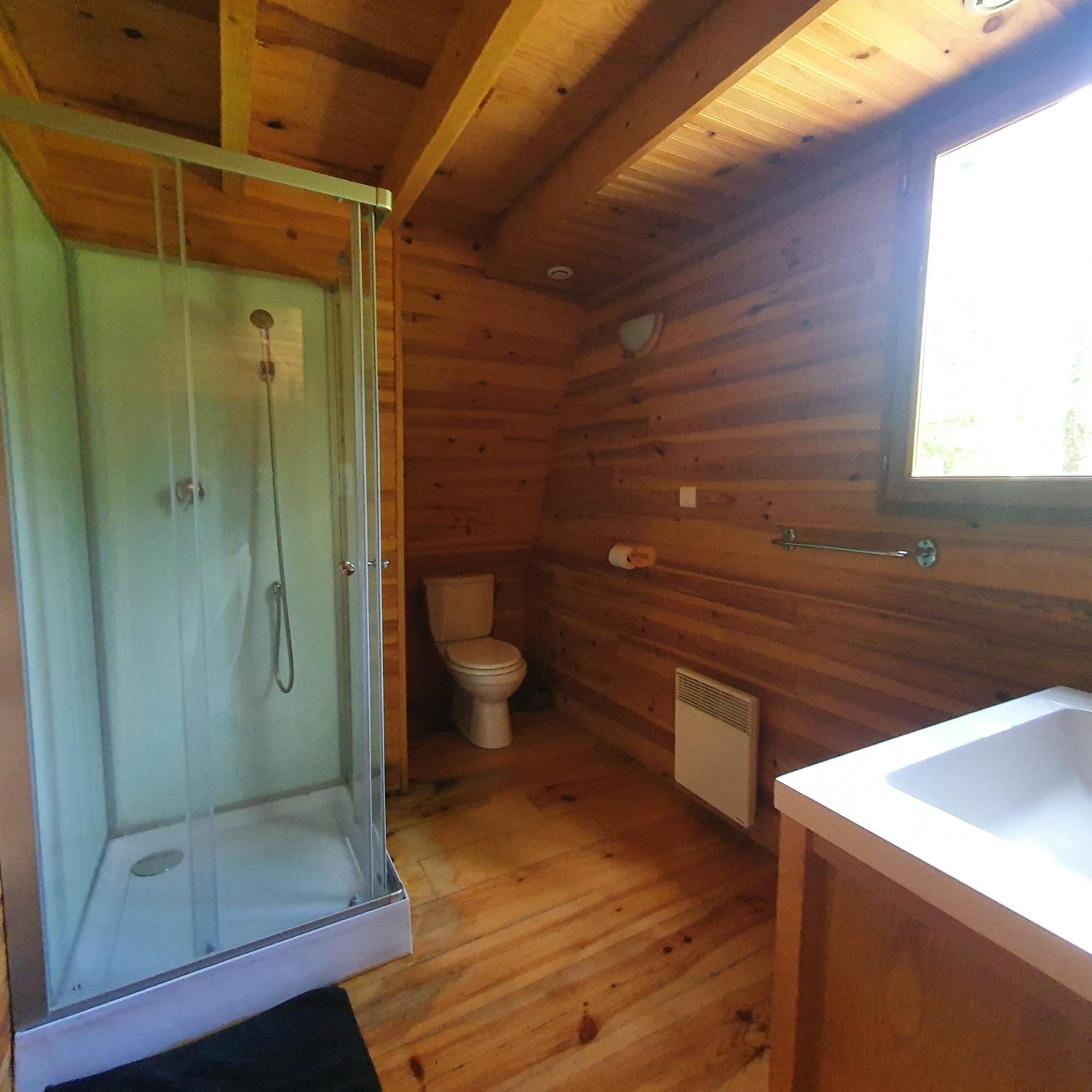 Two-Bedroom Chalet photo 3