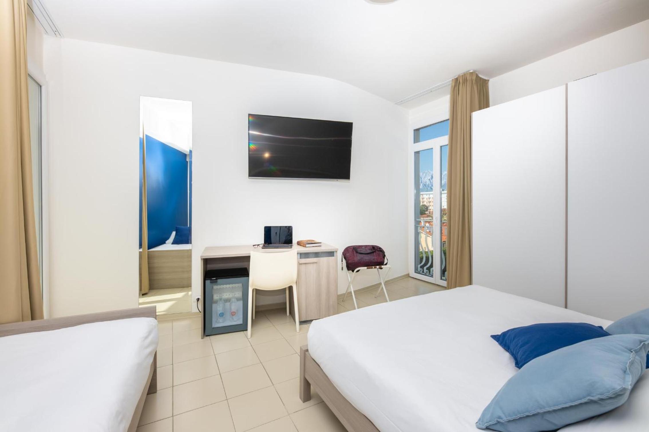 Standard Triple Room with Balcony