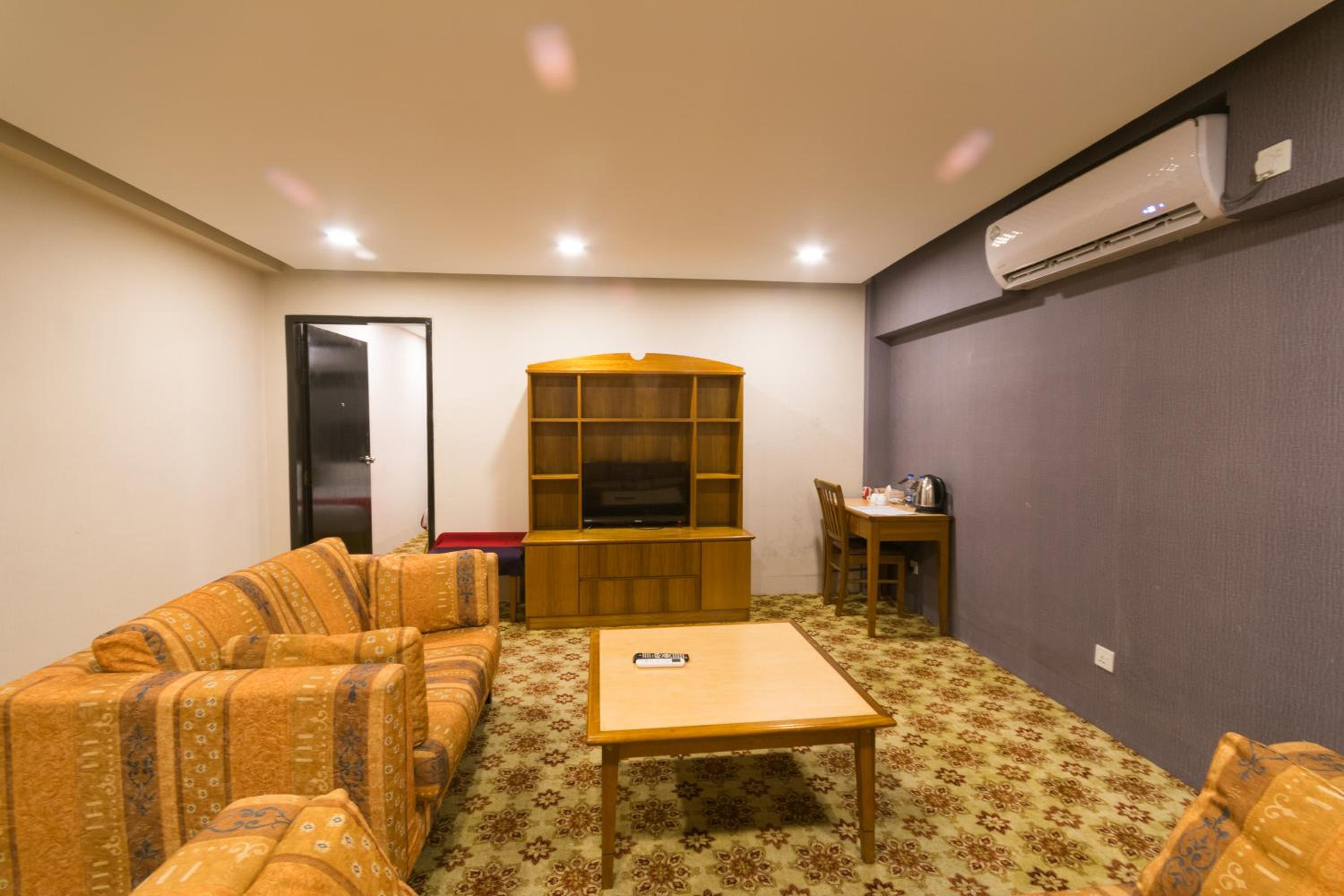 King Suite photo 2