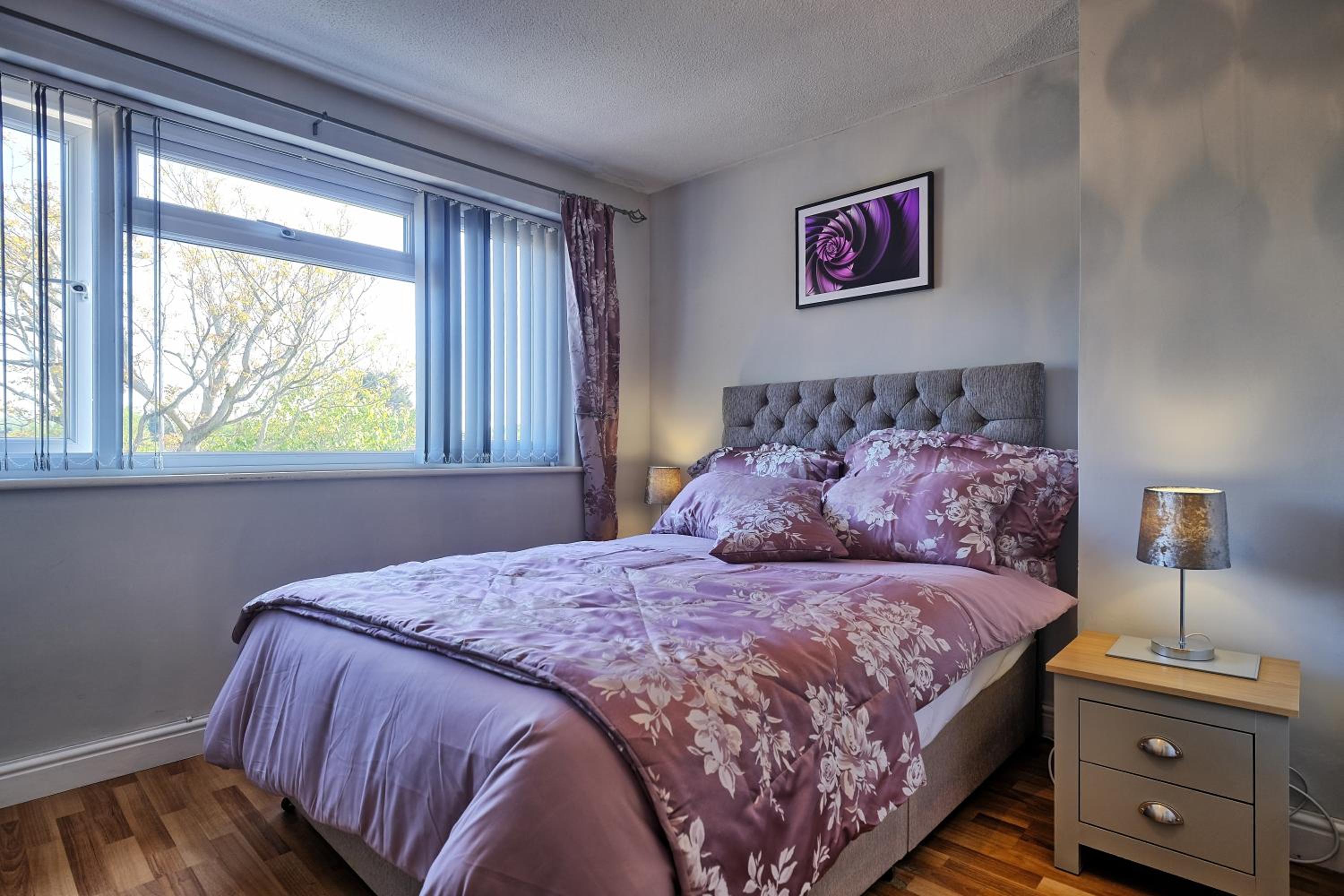 Double Room with Private Bathroom - Photo 6