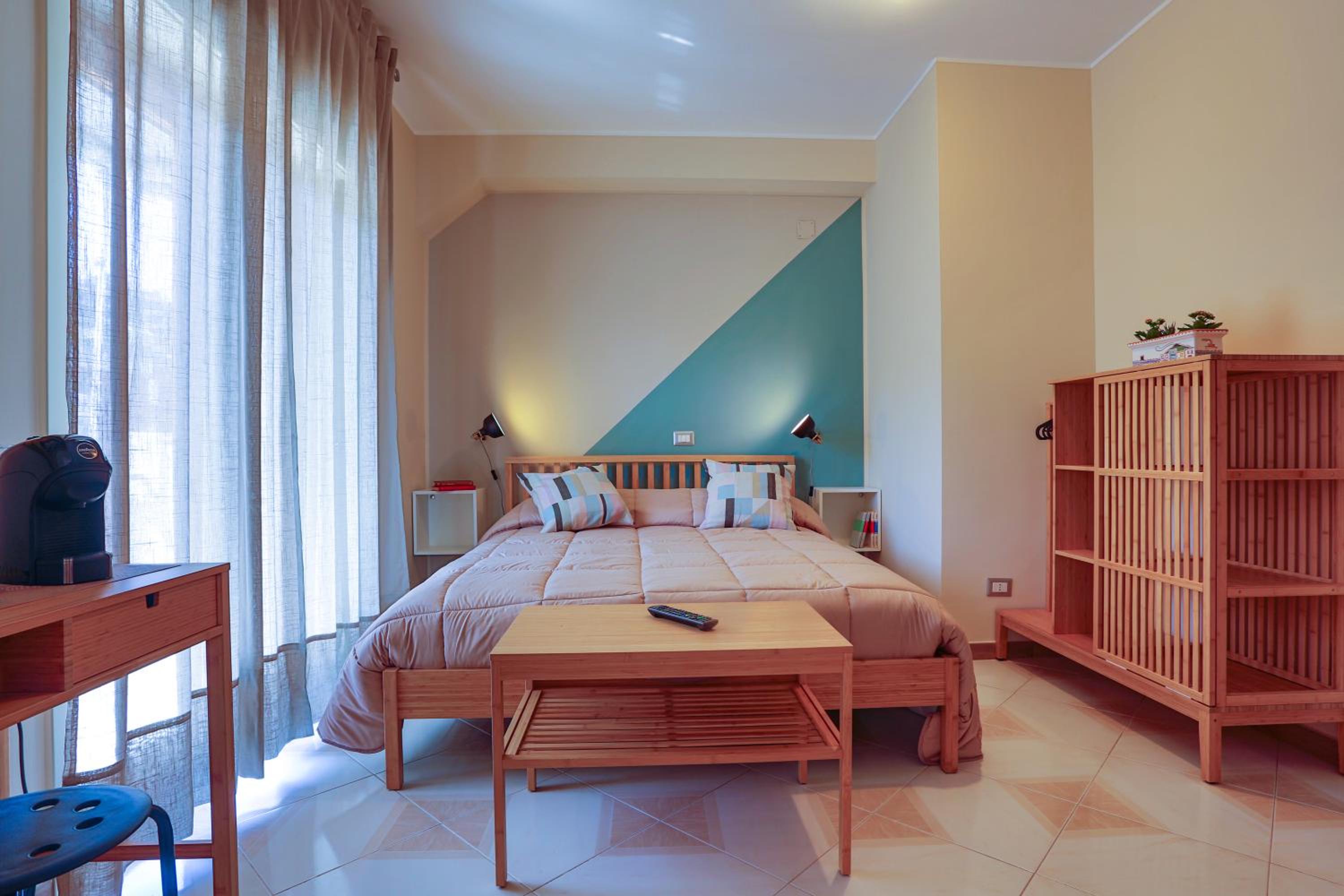 Deluxe Double Room with Shower photo 3