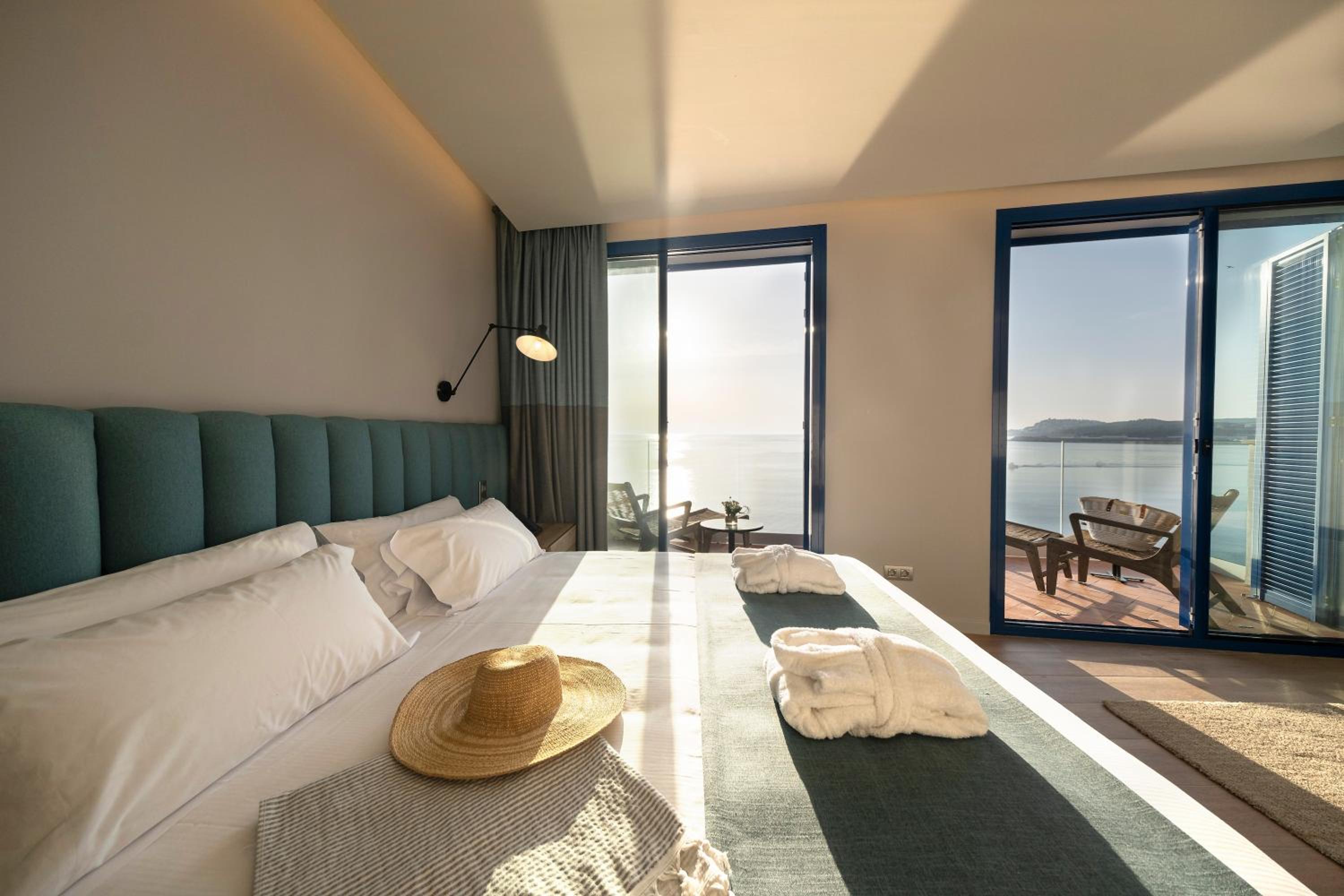Suite Junior con vista al mar.