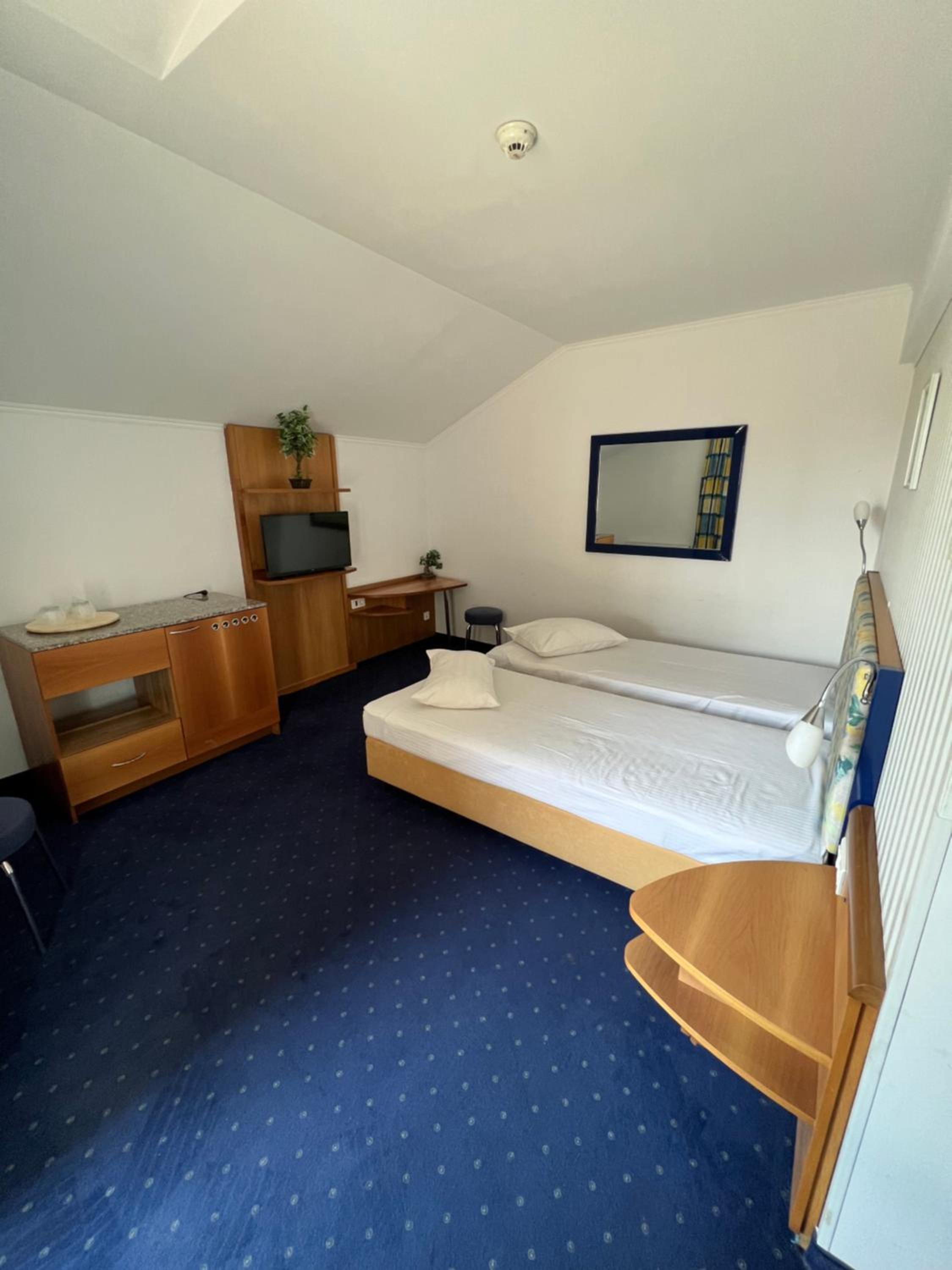 Twin Room photo 1