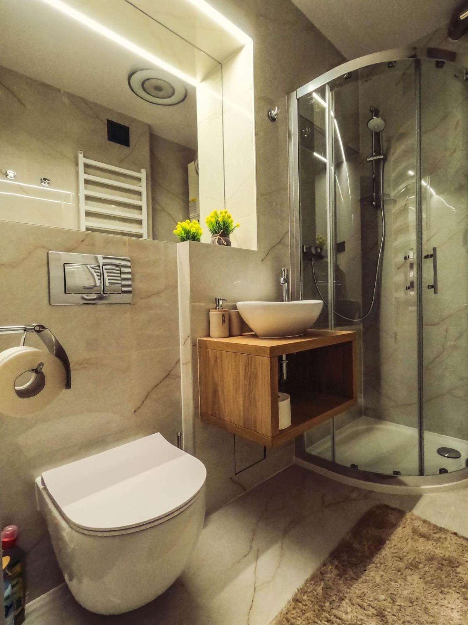 One-Bedroom Apartment - Photo 16