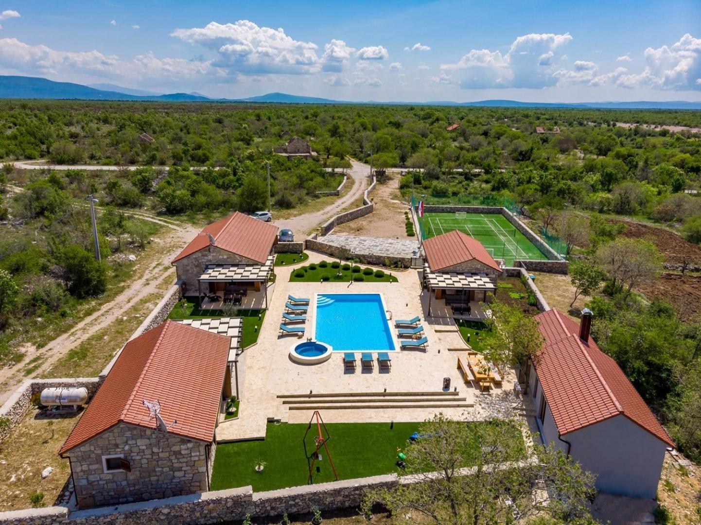 Villa with Private Pool photo 2