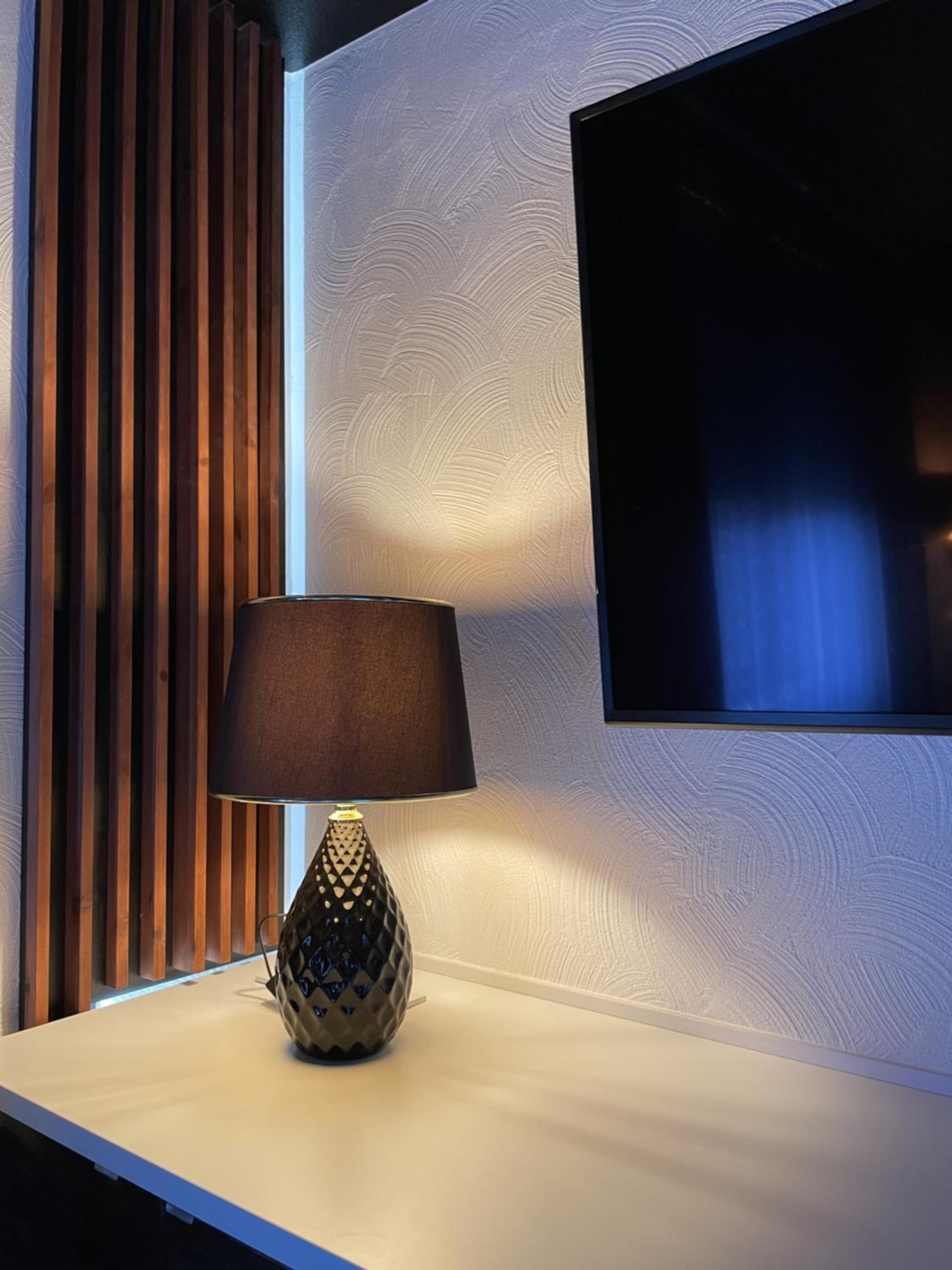 One-Bedroom Apartment - Photo 18