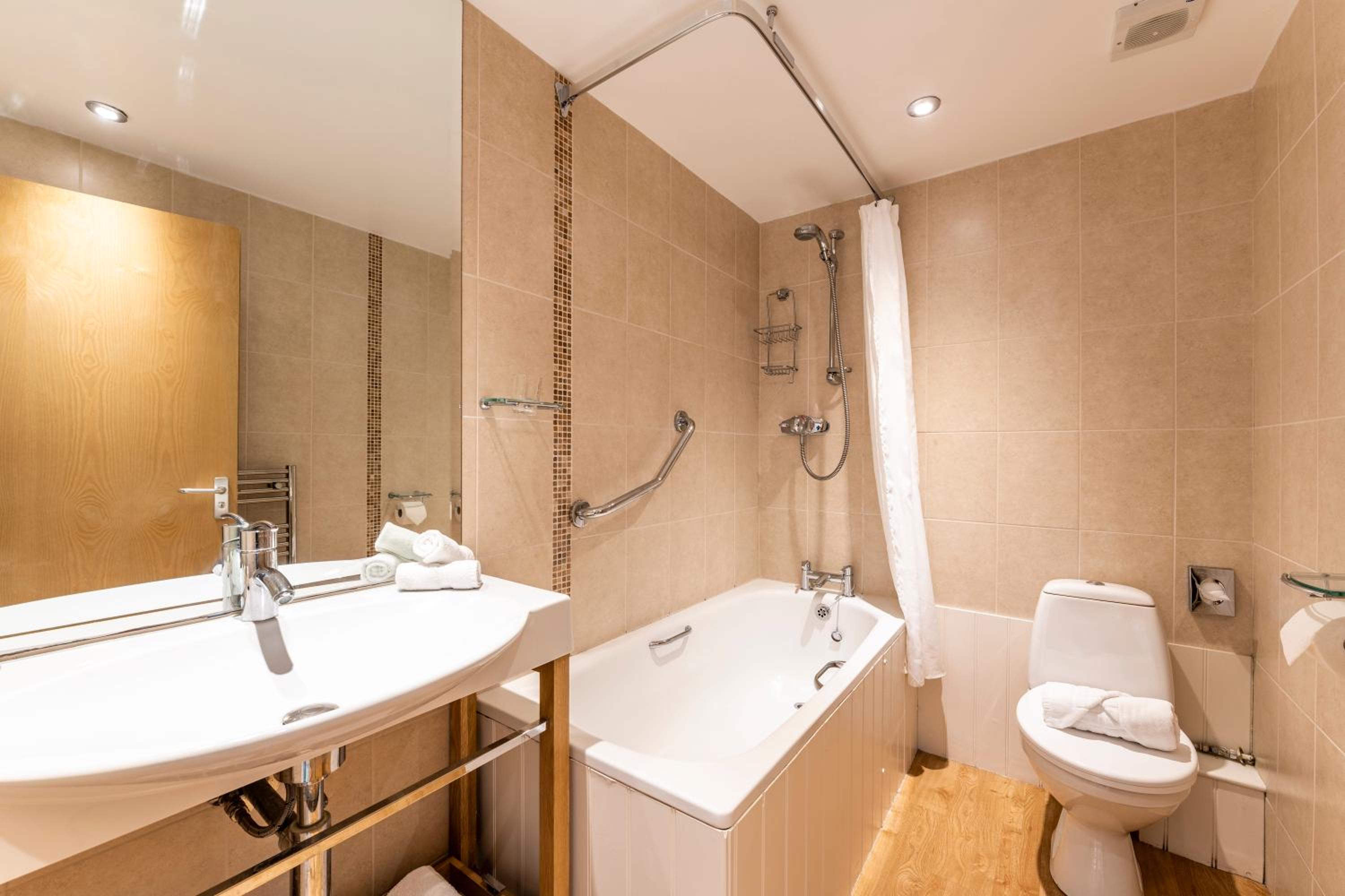 Superior Double or Twin Room photo 2