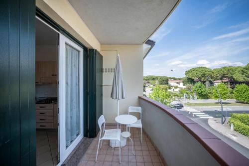 Superior One-Bedroom Apartment with Balcony