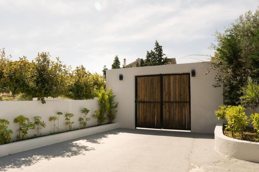 Two-Bedroom House photo 2