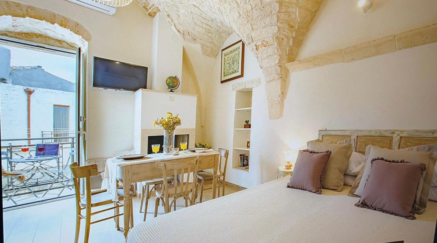 One-Bedroom House