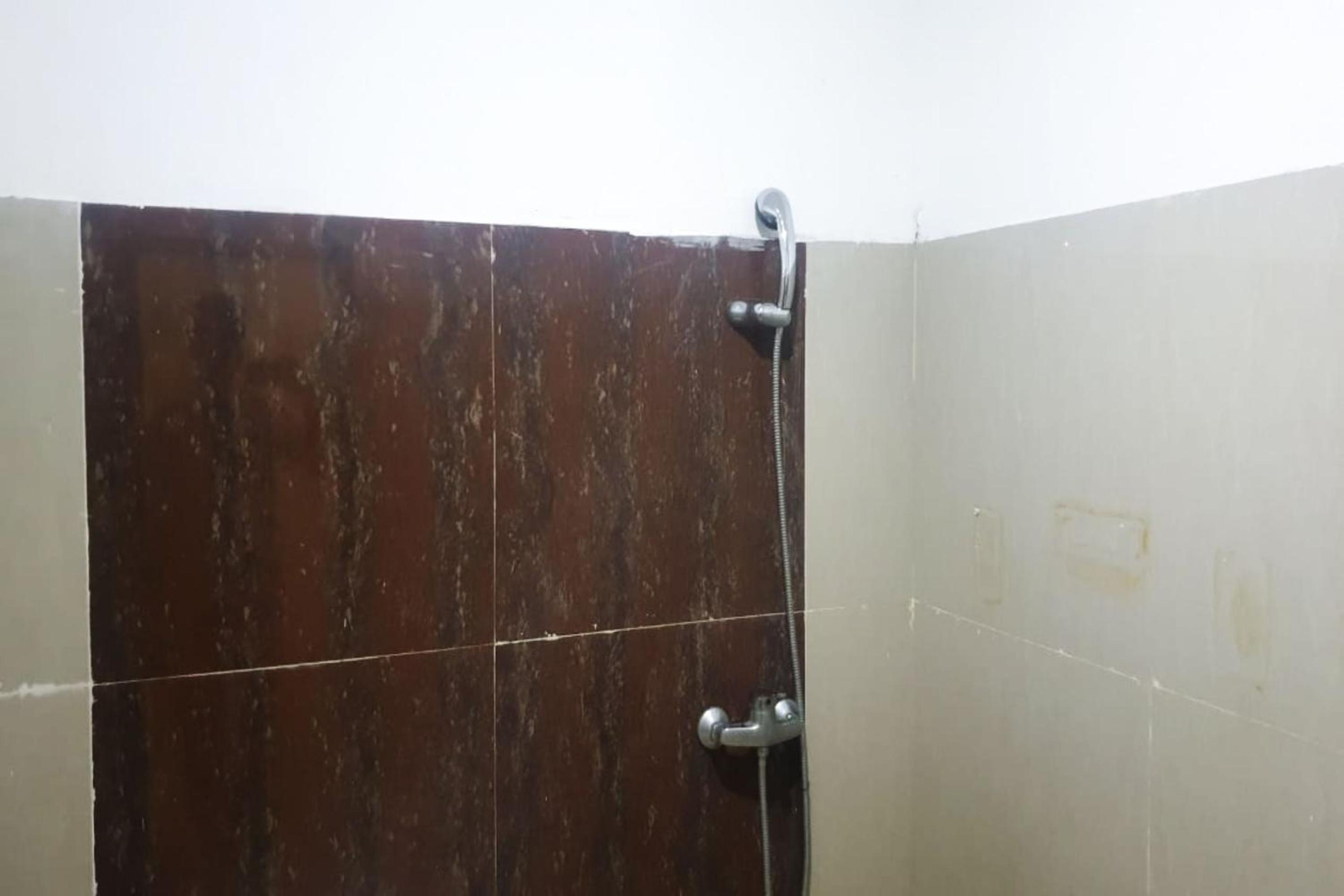 Deluxe King Room - Photo 12