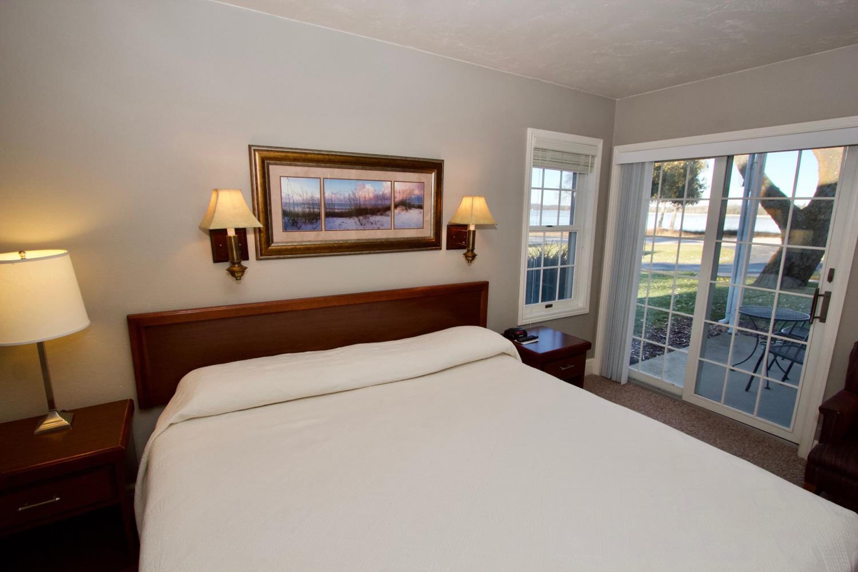 King Room with Lake View