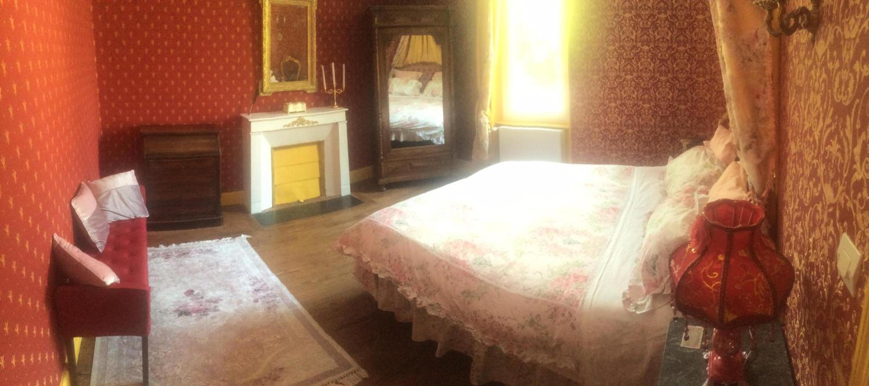 Family Room - Photo 2