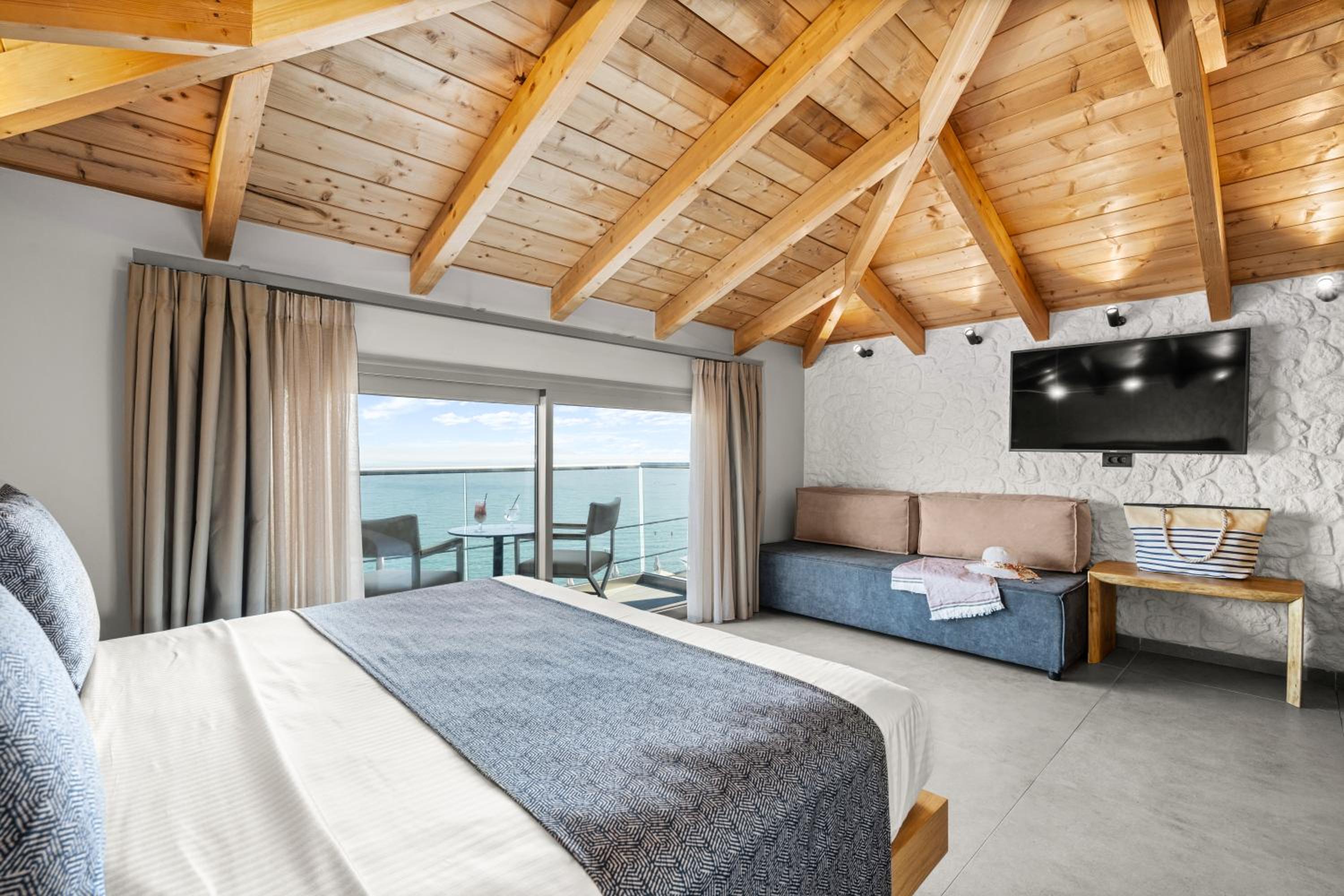 Sea View Junior Suite - Photo 5